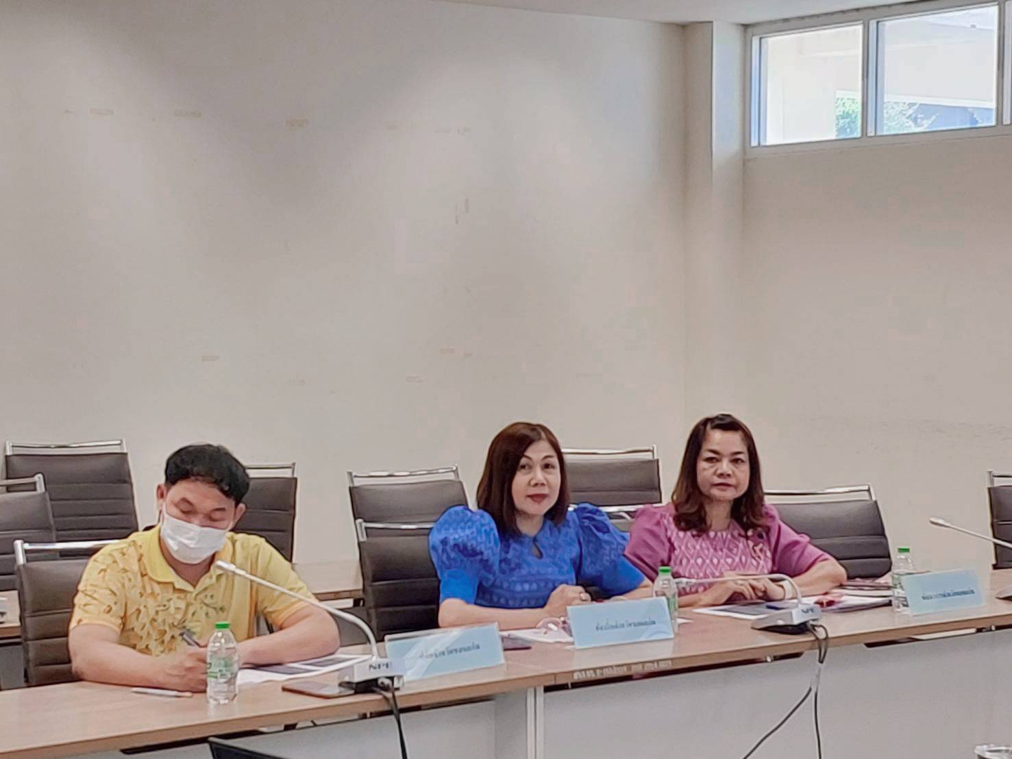 ?จังหวัดขอนแก่น : ประชุมฟังการนำเสนอผลการจัดทำแผนแม่บทการขับเคลื่อนงานพื้นที่จากการจัดทำแผนและประสานแผนพัฒนาพื้นที่แบบบูรณาการ