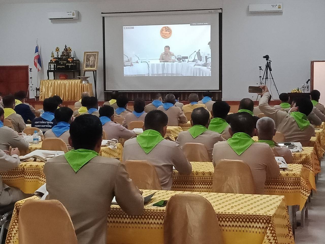 ? จังหวัดขอนแก่น : เข้าร่วมดำเนินการฝึกอบรม โครงการฝึกอบรมเชิงปฏิบัติการ ผู้บริหารระดับสูงกระทรวงมหาดไทย หลักสูตร “ผู้นำนักขับเคลื่อนยุทธศาสตร์นำการเปลี่ยนแปลงสู่เป้าหมายการพัฒนาที่ยั่งยืน” ระดับจังหวัด 76 จังหวัด