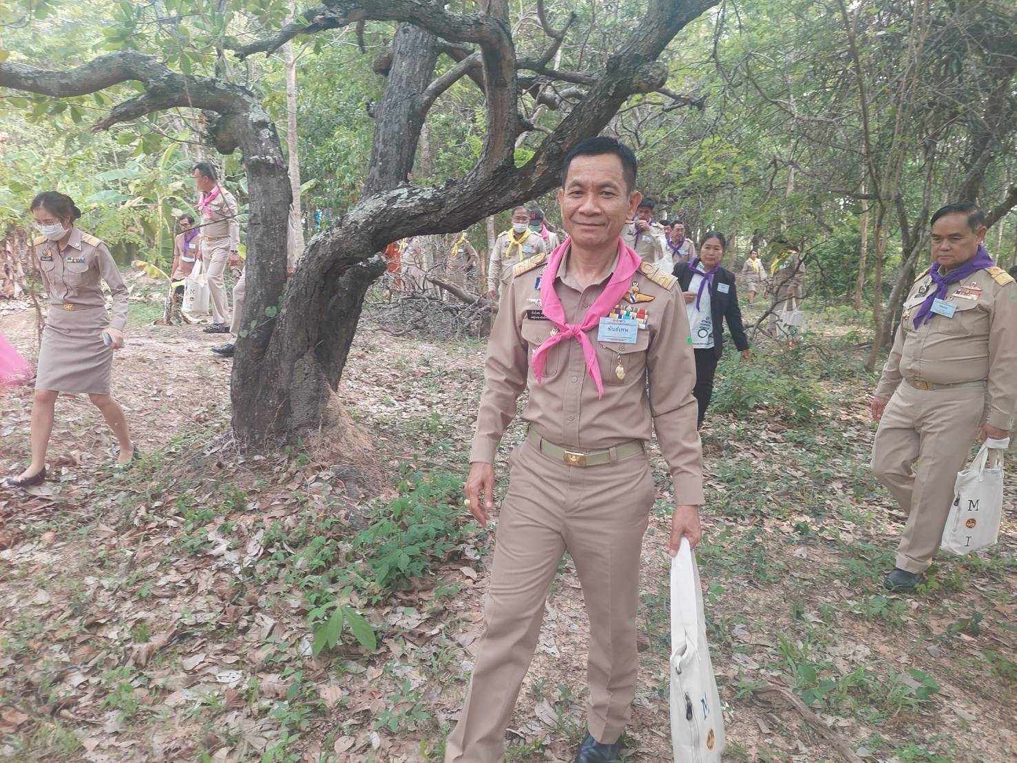 ? จังหวัดขอนแก่น : เข้าร่วมดำเนินการฝึกอบรม โครงการฝึกอบรมเชิงปฏิบัติการ ผู้บริหารระดับสูงกระทรวงมหาดไทย หลักสูตร “ผู้นำนักขับเคลื่อนยุทธศาสตร์นำการเปลี่ยนแปลงสู่เป้าหมายการพัฒนาที่ยั่งยืน” ระดับจังหวัด 76 จังหวัด