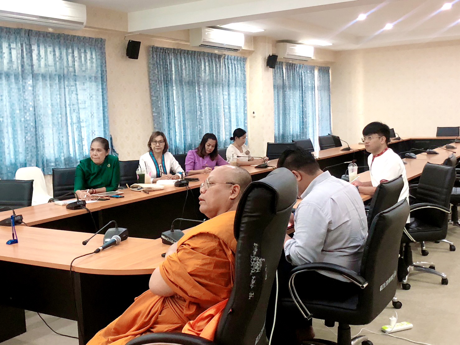 ?พช.ขอนแก่น ลงพื้นที่ เตรียมความพร้อมดำเนินงาน “โครงการวัด ประชา รัฐ สร้างสุข” บูรณาการขจัดความยากจน พัฒนาคุณภาพชีวิตคนขอนแก่นอย่างยั่งยืน
