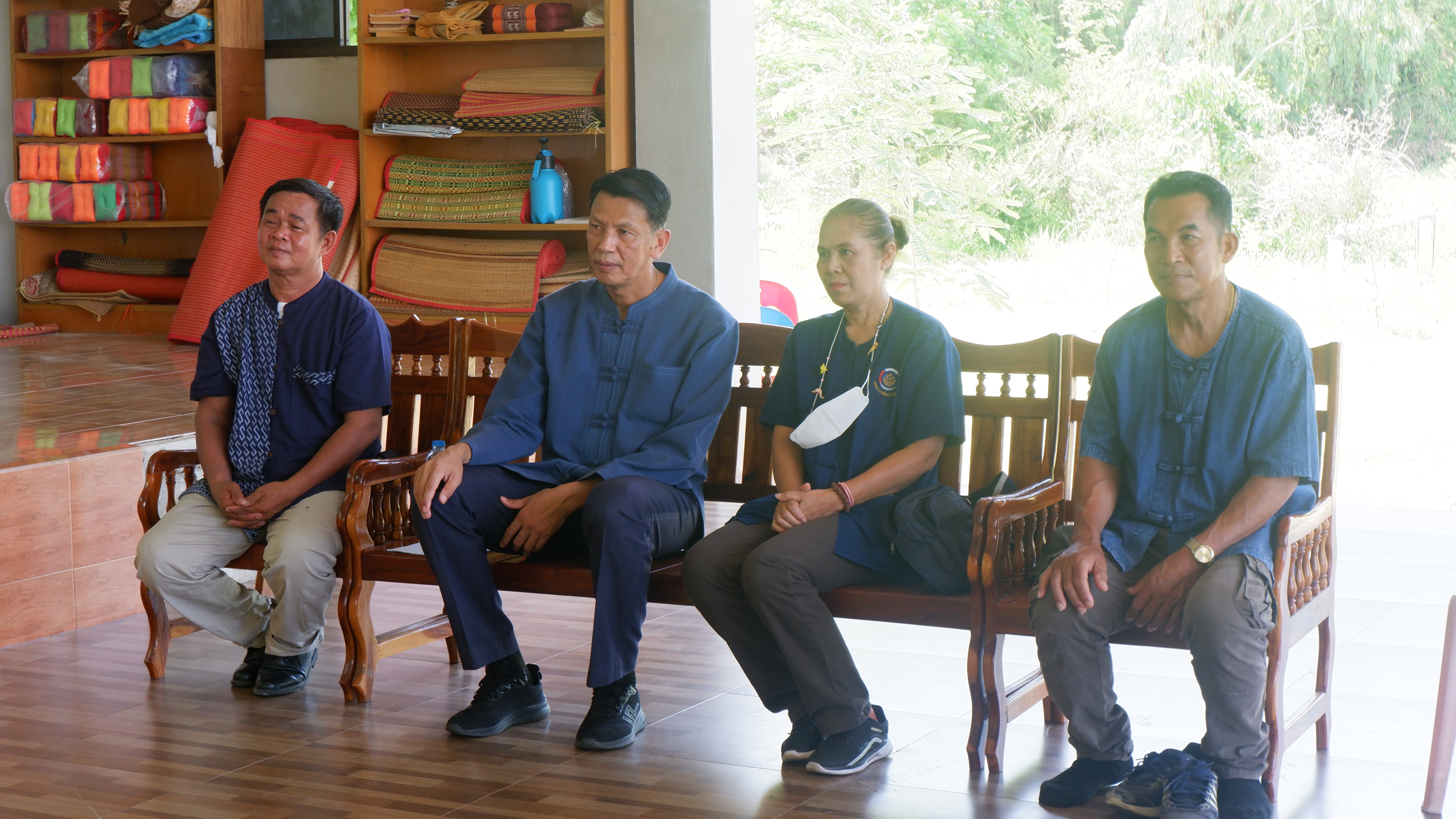 ? พช.ขอนแก่น : อำเภอเมืองขอนแก่น ดำเนินงานขับเคลื่อนโครงการวัด ประชา รัฐ สร้างสุข ระดับปฏิบัติการเชิงพื้นที่ “กิจกรรมการปลูกผักสวนครัว เพื่อสร้างความมั่นคงทางอาหาร”