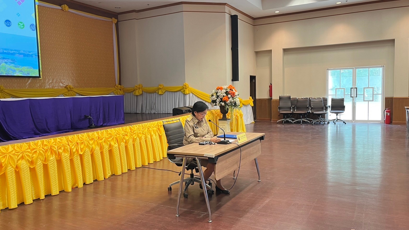 ?พช.ขอนแก่น : ร่วมประชุมปรึกษาหารือร่วมกันเกี่ยวกับเป้าหมายการพัฒนาจังหวัดขอนแก่น 20 ปี (พ.ศ. 2566 – 2585)