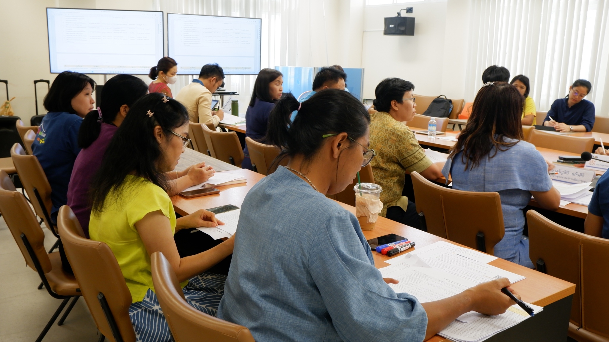? พช.ขอนแก่น : ประชุมผู้อำนวยการกลุ่มงานและนักวิชาการพัฒนาชุมชน เพื่อประสานแผนการดำเนินงานพัฒนาชุมชนจังหวัดขอนแก่น ครั้งที่5/2566