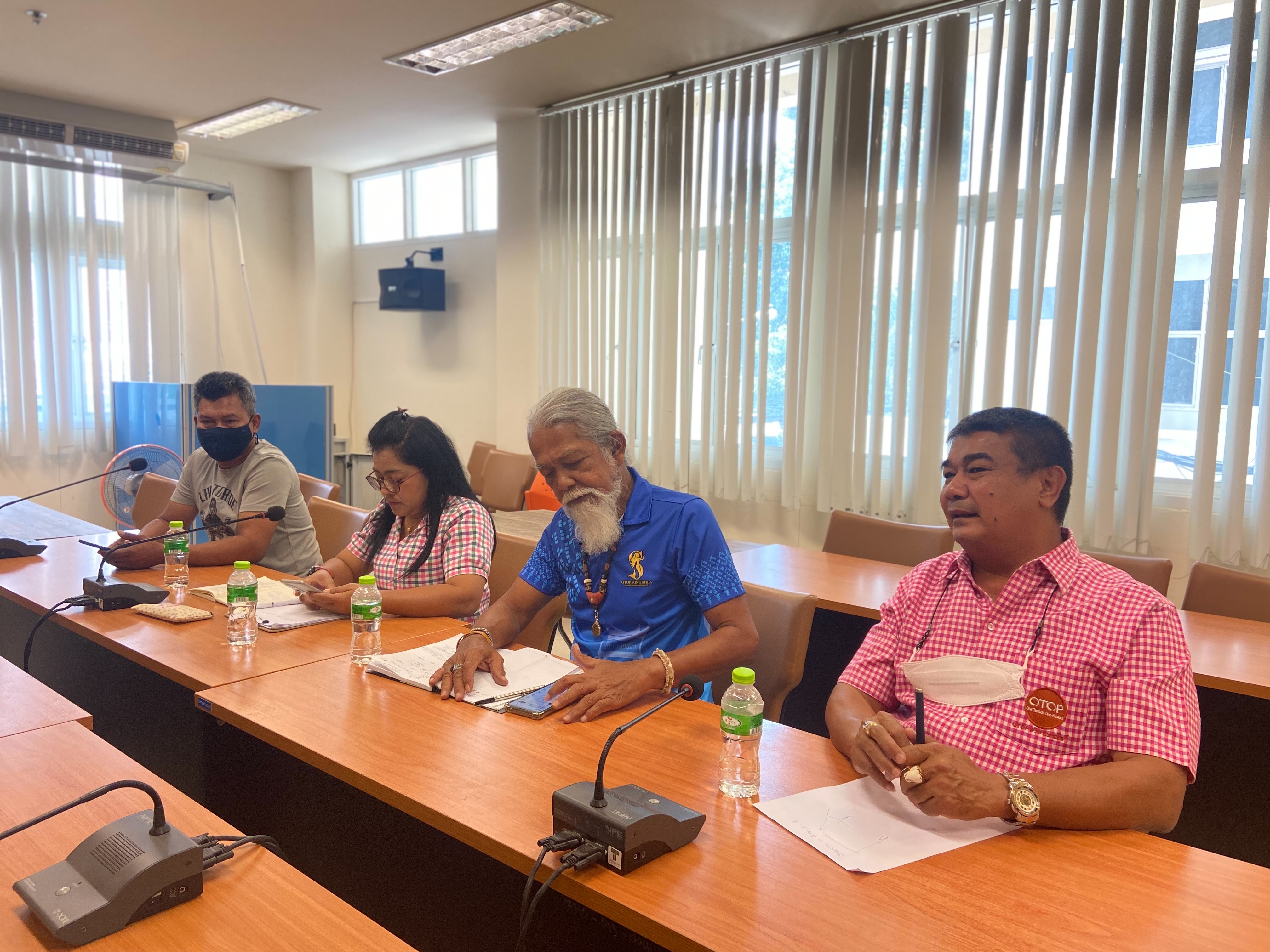 ? พช.ขอนแก่น : ประชุมเตรียมความพร้อมการจัดงานมหกรรมแสดงและจำหน่ายสินค้า “ของดีชายแดนใต้ & OTOP ทั่วไทย ร่วมใจสู่เมืองหมอแคน” ประจำปี 2566