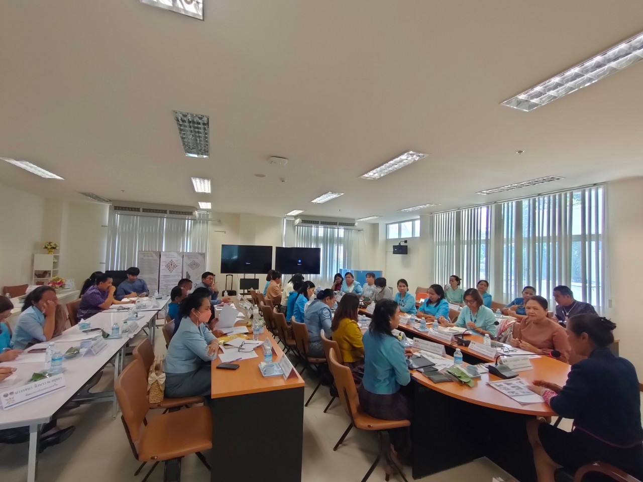 พช. ขอนแก่น : ร่วมประชุมกรมการพัฒนาชุมชน ครั้งที่ 5/2566 ผ่านระบบวีดีทัศน์ทางไกล (Video Conference)