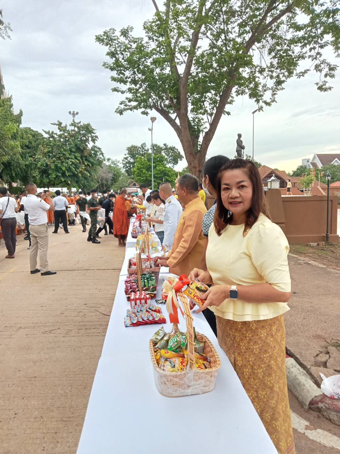 ? จังหวัดขอนแก่น : ประกอบพิธีทำบุญตักบาตรถวายพระกุศล งานฉลองพระชนมายุ 8 รอบ สมเด็จพระอริยวงศาคตญาณ สมเด็จพระสังฆราช สกลมหาสังฆปริณายก 26 มิถุนายน 2566