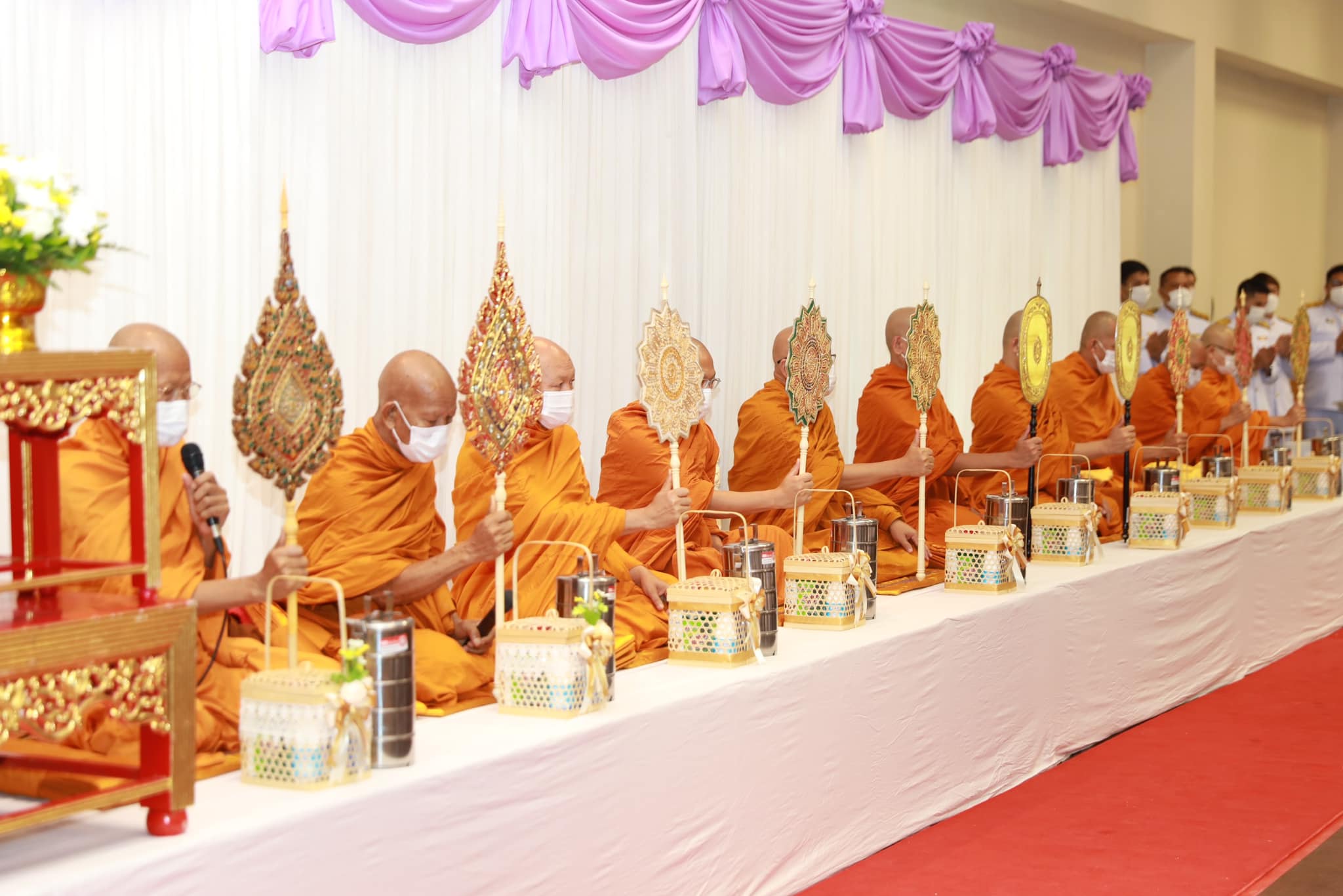 จังหวัดขอนแก่น : ประกอบพิธีทำบุญตักบาตรถวายพระราชกุศล เนื่องในโอกาสวันเฉลิมพระชนมพรรษา สมเด็จพระนางเจ้า ฯ พระบรมราชินี 3 มิถุนายน 2566