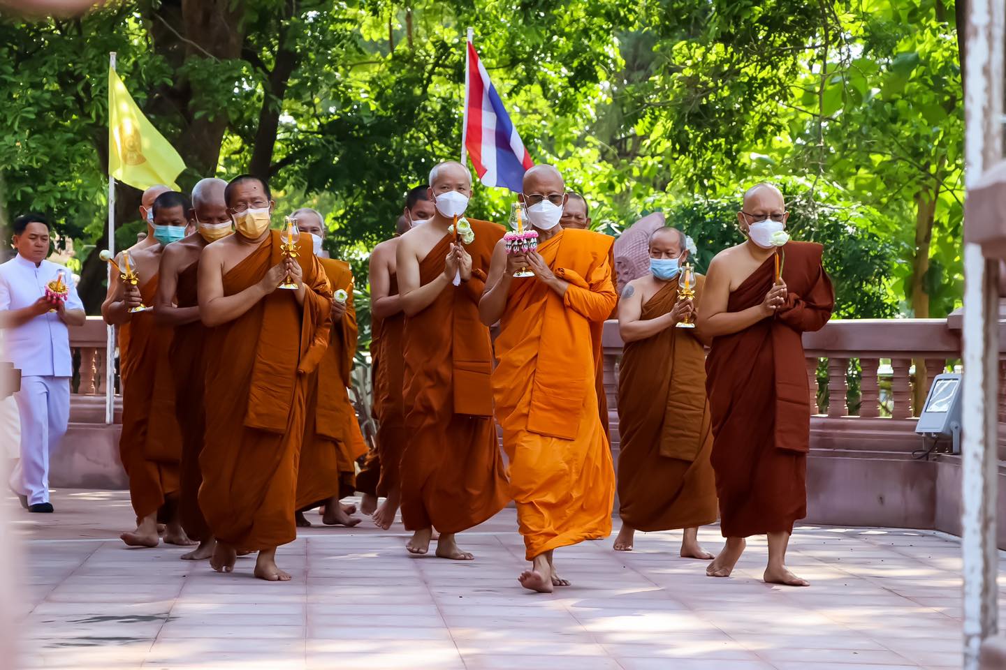 ? จังหวัดขอนแก่น : จัดกิจกรรม​ส่งเสริม​พระพุทธศาสนา​ เนื่อง​ใน​เทศกาล​วันวิสาขบูชา