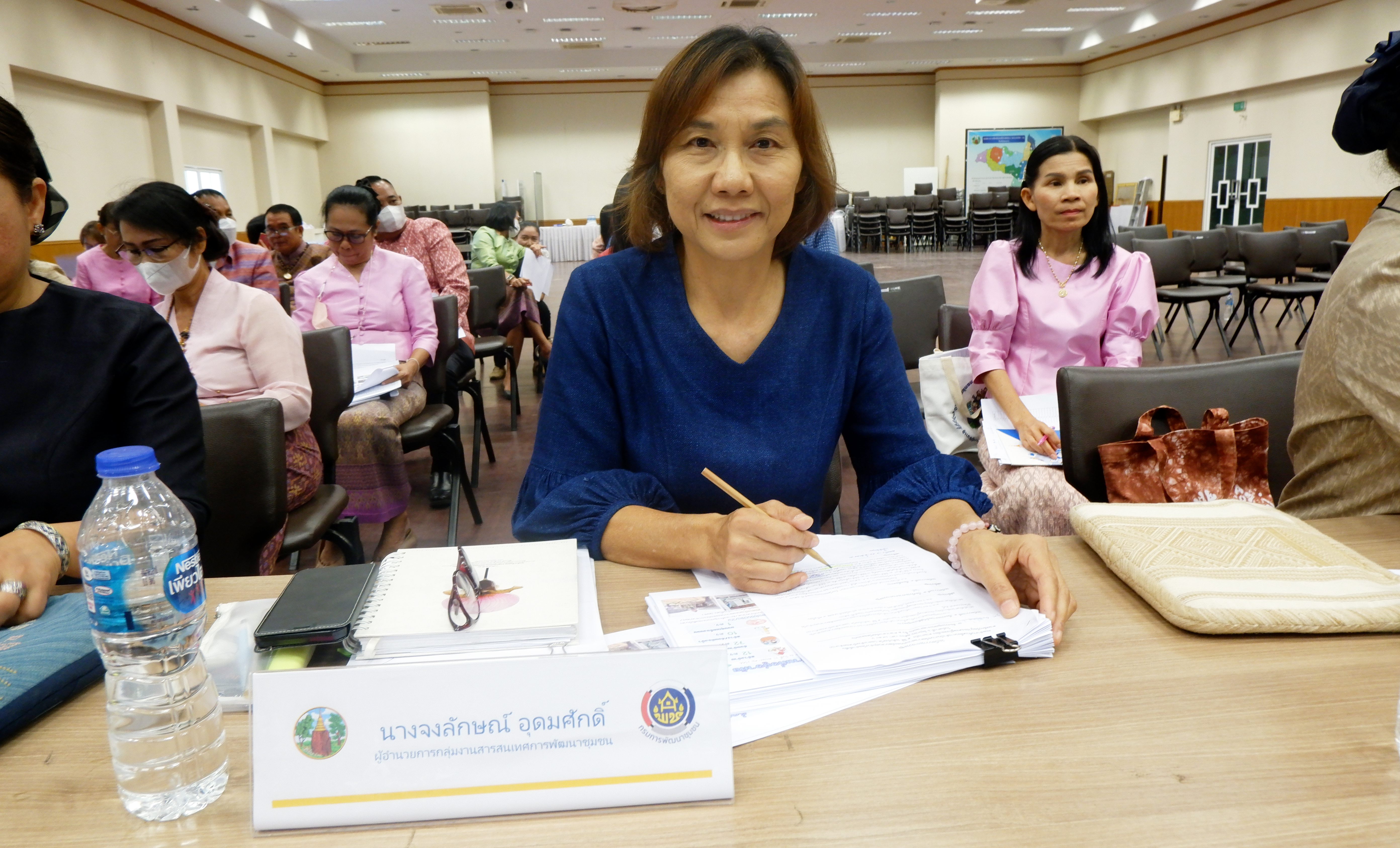 ?พช.ขอนแก่น : จัดประชุมคณะทำงานขับเคลื่อนการดำเนินงานขจัดความยากจนและพัฒนาคนทุกช่วงวัยอย่างยั่งยืนตามหลักปรัชญาของเศรษฐกิจพอเพียง ตามภารกิจ 5 มิติ ระดับจังหวัด