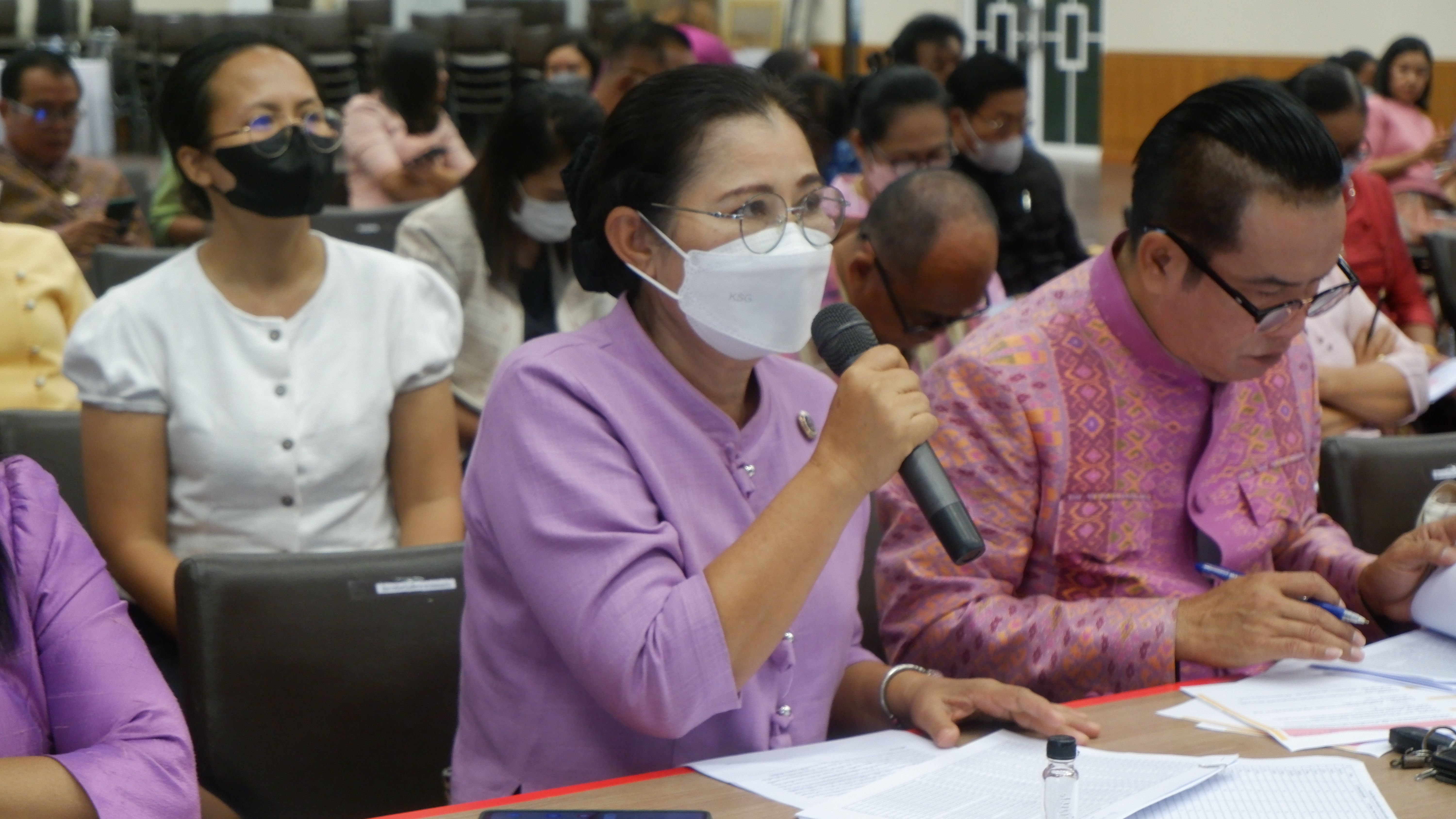 ?พช.ขอนแก่น : จัดประชุมคณะทำงานขับเคลื่อนการดำเนินงานขจัดความยากจนและพัฒนาคนทุกช่วงวัยอย่างยั่งยืนตามหลักปรัชญาของเศรษฐกิจพอเพียง ตามภารกิจ 5 มิติ ระดับจังหวัด