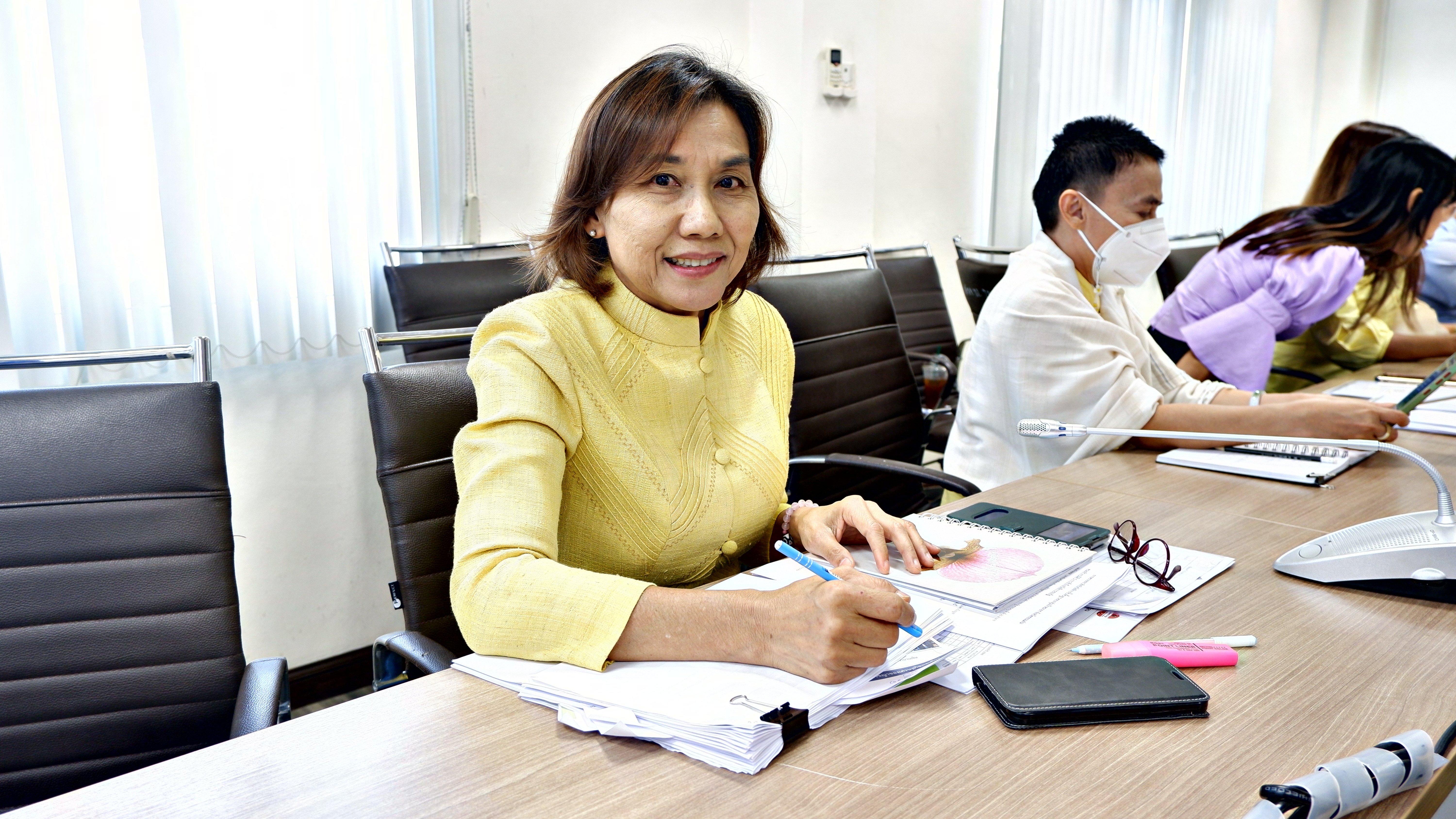 ? พช.ขอนแก่น : ร่วมประชุมติดตามการปฎิบัติราชการของข้าราชการ