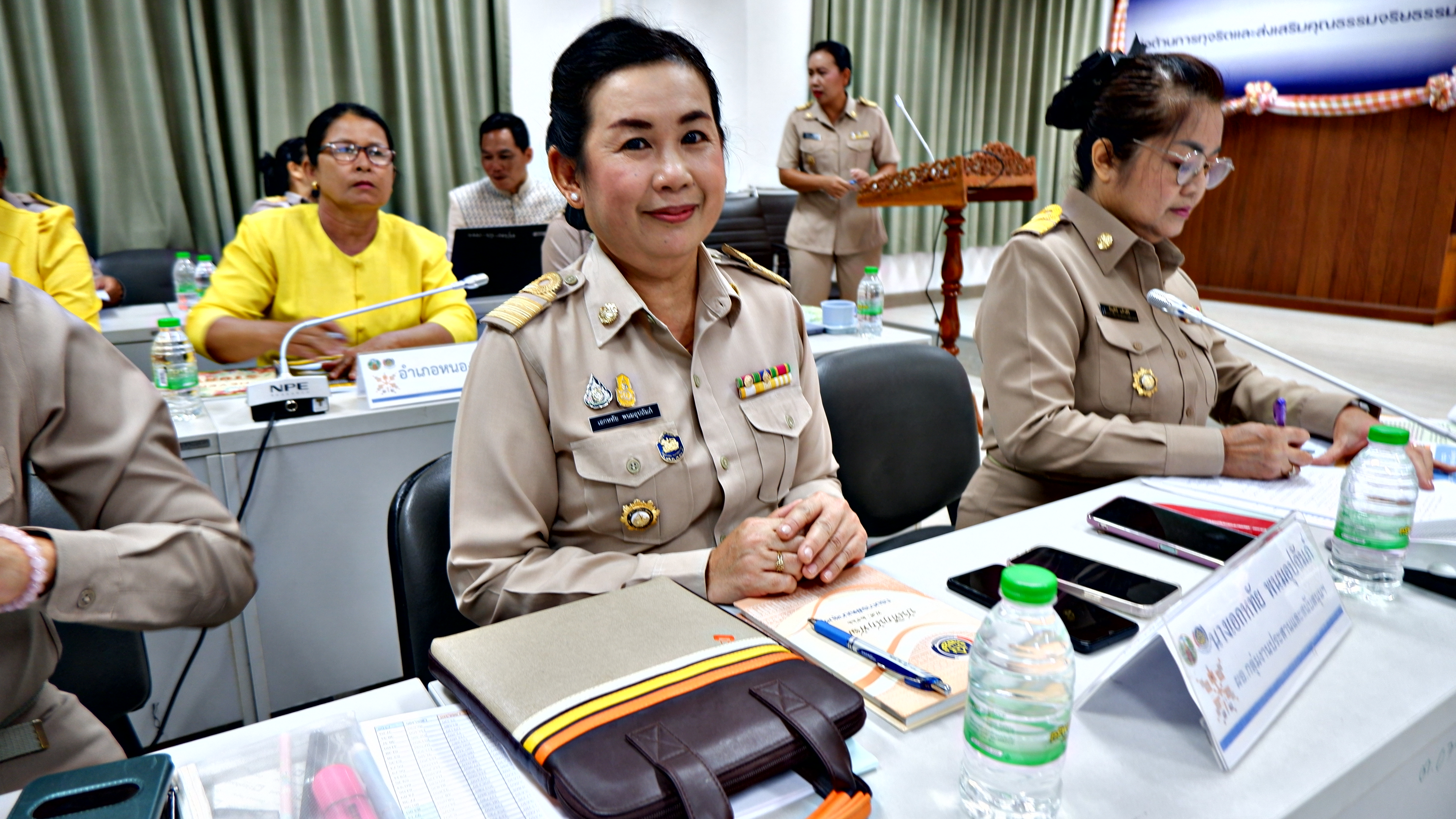 ?พช. ขอนแก่น : ปลุกพลังสตรีขอนแก่น “ประชุมชิงปฏิบัติการเสริมสร้างพลังกองทุนพัฒนาบทบทสตรีสู่ตำบลเข้มแข็ง”