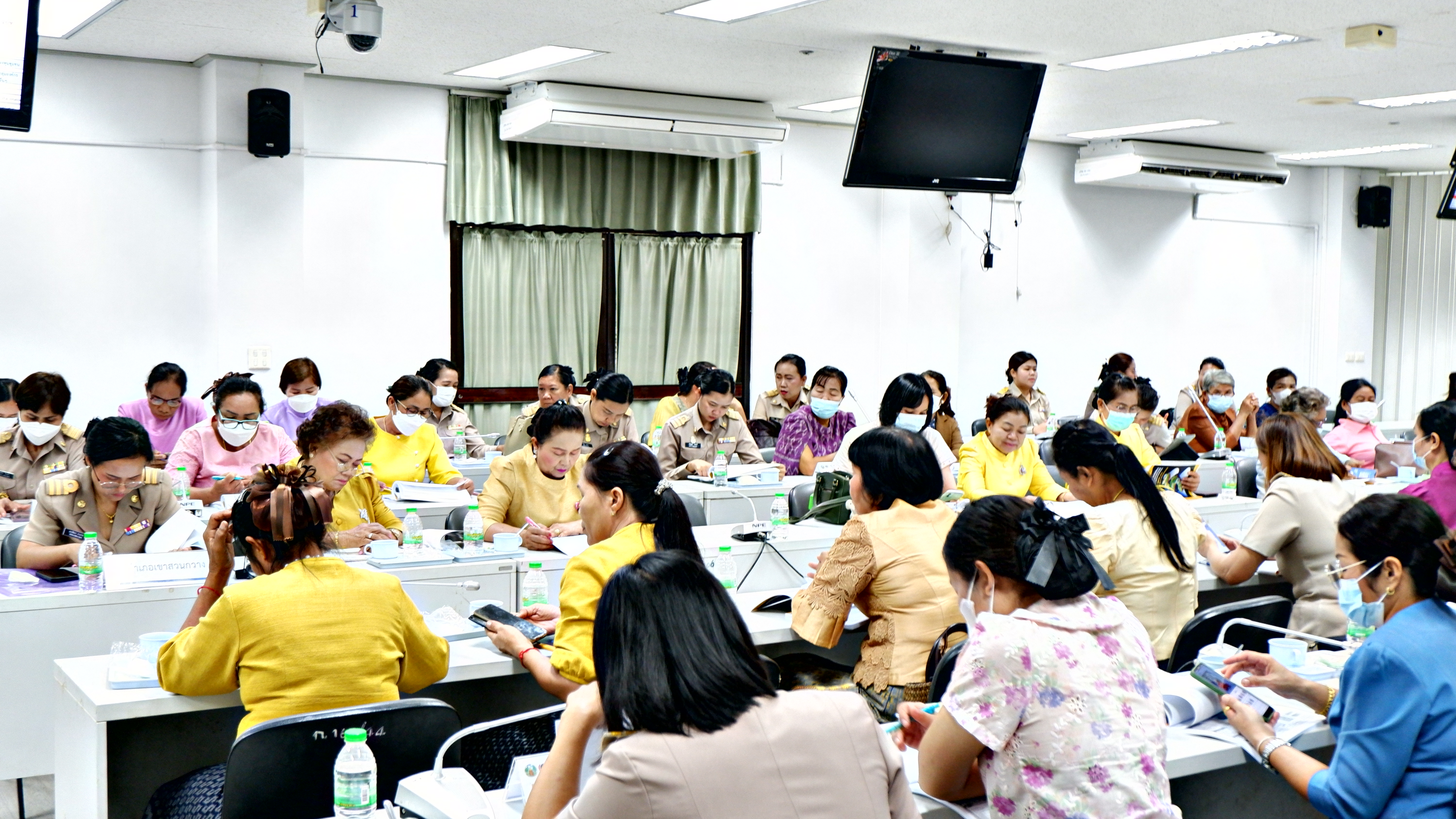 ?พช. ขอนแก่น : ปลุกพลังสตรีขอนแก่น “ประชุมชิงปฏิบัติการเสริมสร้างพลังกองทุนพัฒนาบทบทสตรีสู่ตำบลเข้มแข็ง”