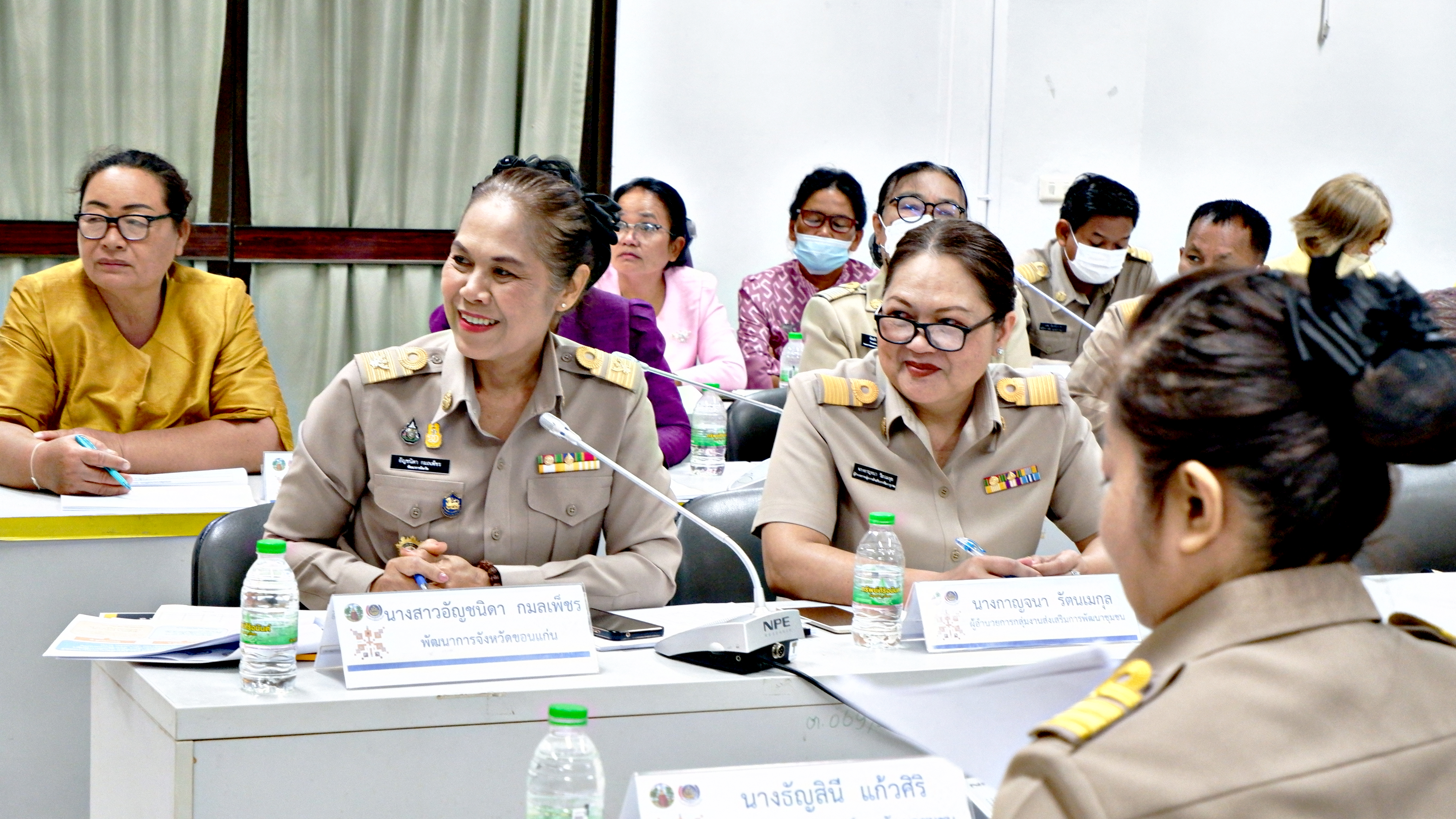 ?พช. ขอนแก่น : ปลุกพลังสตรีขอนแก่น “ประชุมชิงปฏิบัติการเสริมสร้างพลังกองทุนพัฒนาบทบทสตรีสู่ตำบลเข้มแข็ง”
