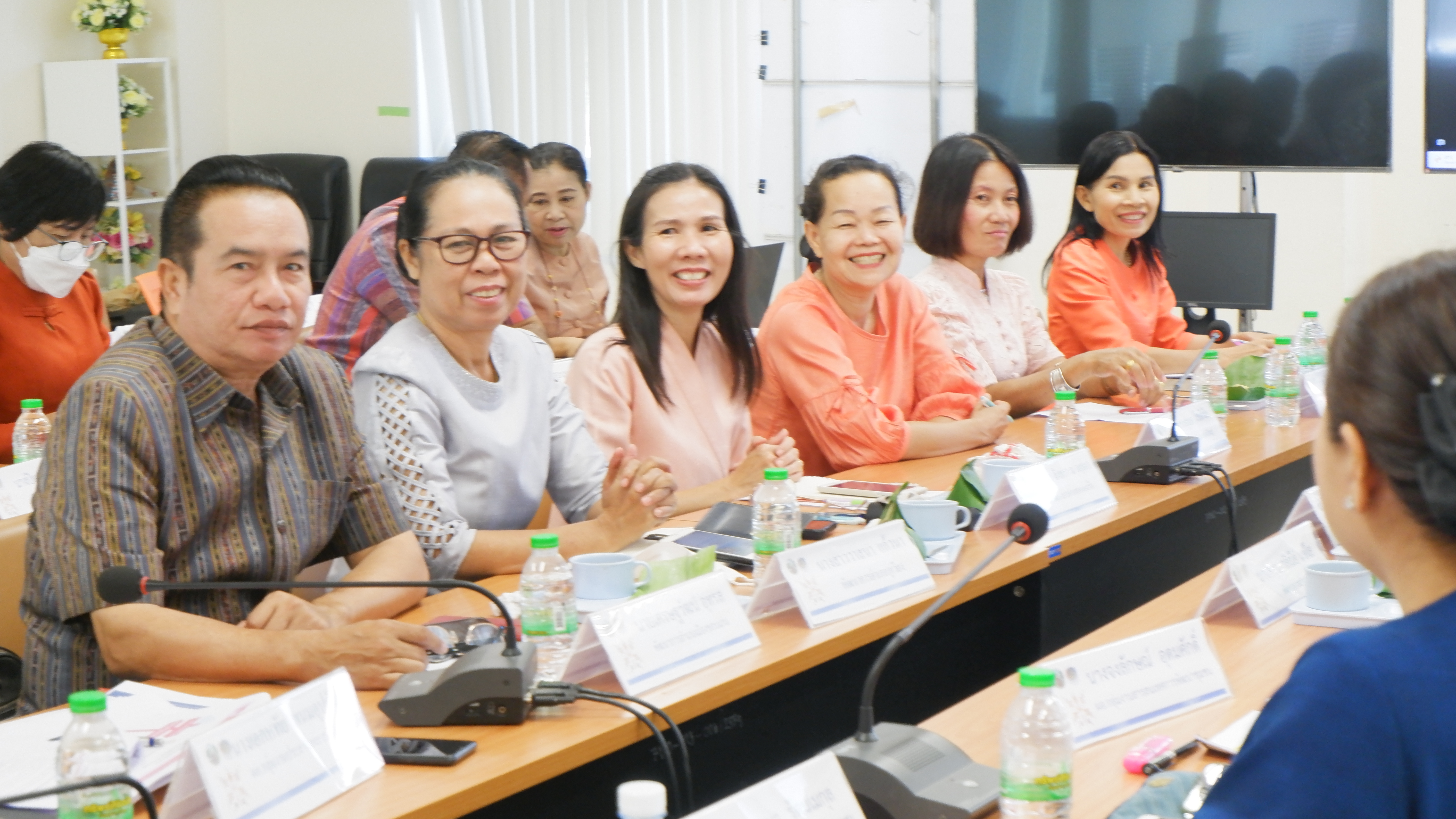 ?พช. ขอนแก่น : ร่วมประชุมเชิงปฏิบัติการตรวจติดตามผลการดำเนินงานของหน่วยรับตรวจรายไตรมาส ครั้งที่ 3/2566 ผ่านระบบวีดีทัศน์ทางไกล (Video Conference)