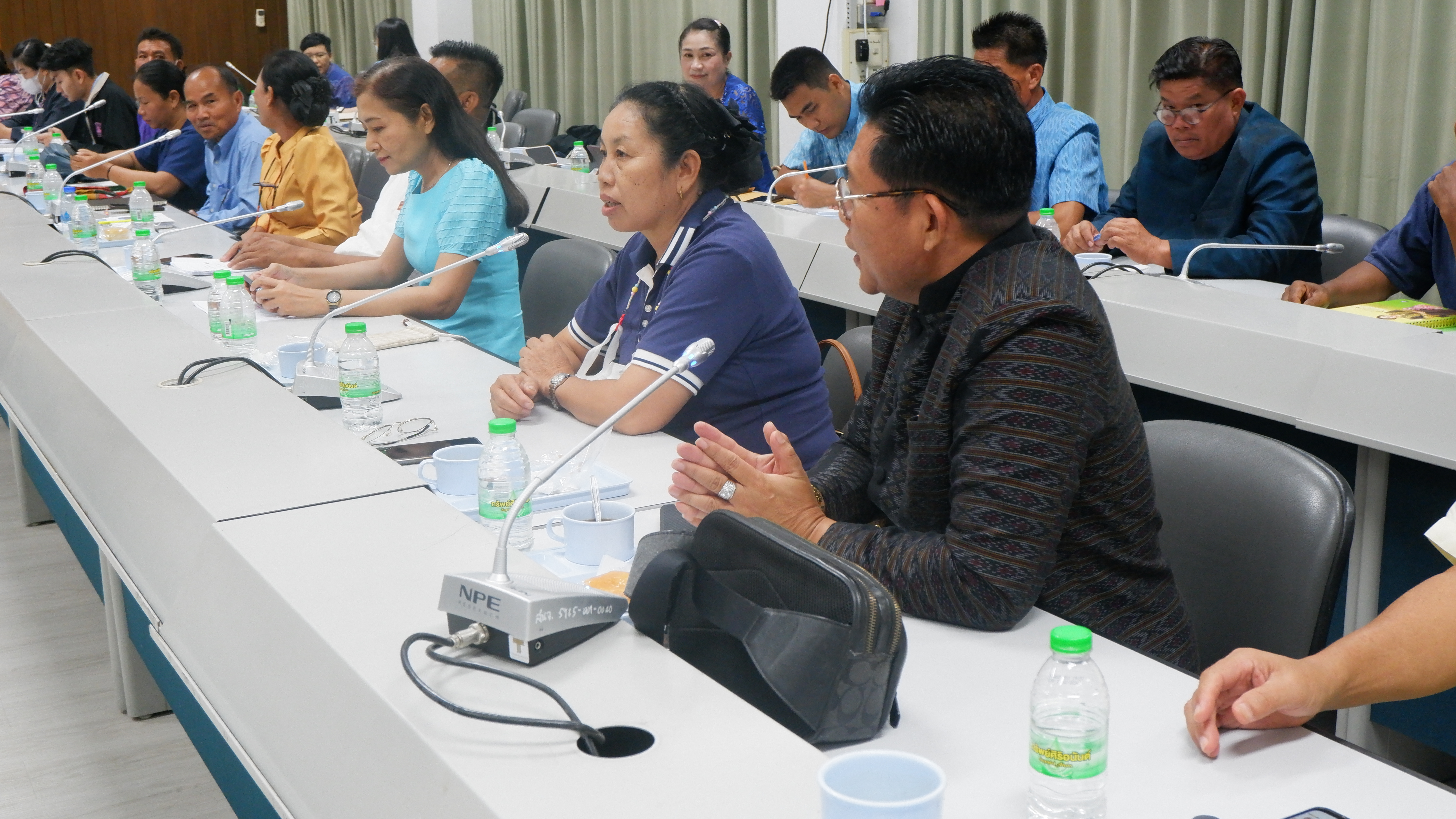 ? พช.ขอนแก่น : ประชุมคณะกรรมการมาตรฐานการพัฒนาชุมชน จังหวัดขอนแก่น โครงการส่งเสริมและพัฒนาระบบมาตรฐานการพัฒนาชุมชน ระดับจังหวัด
