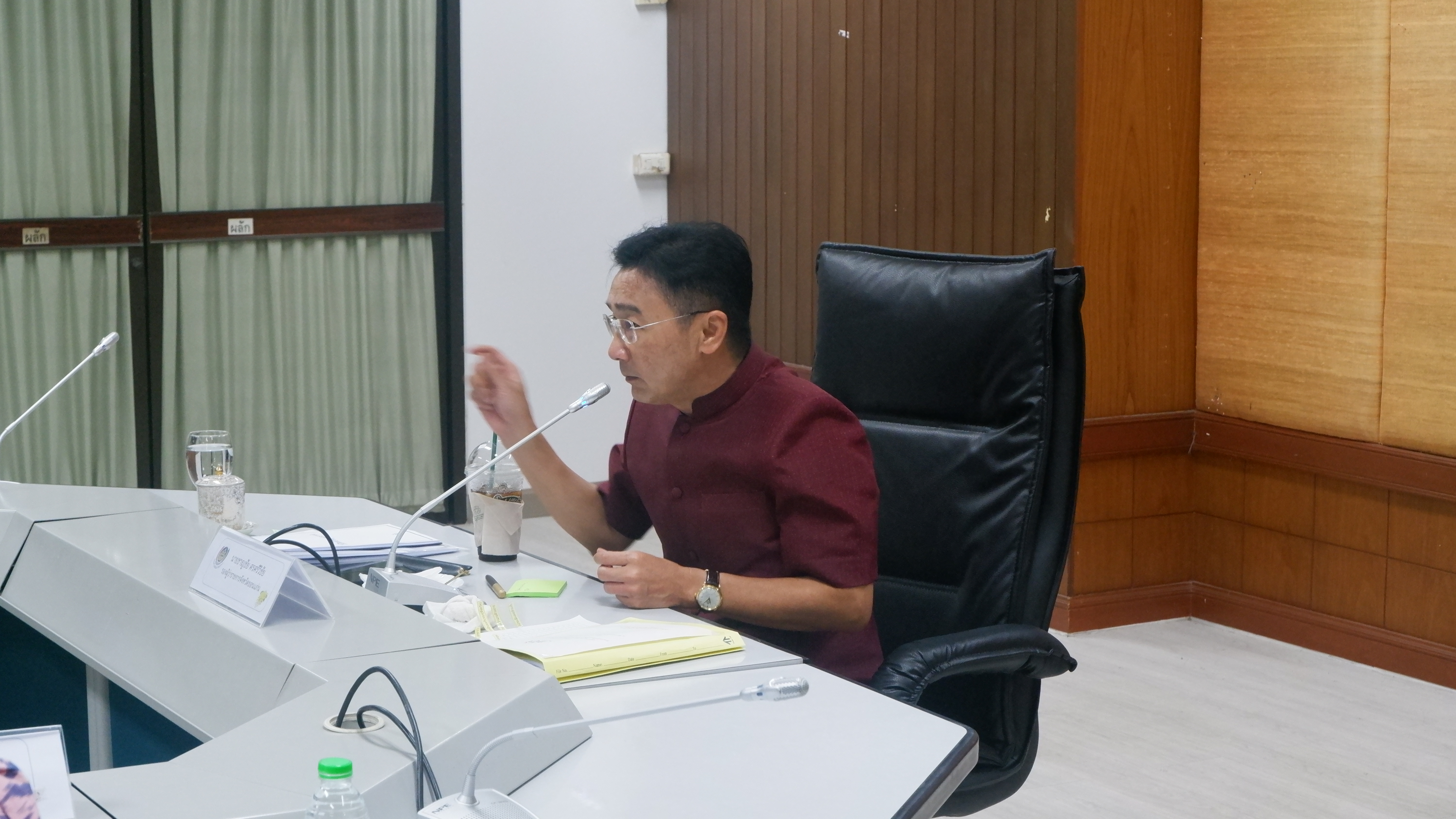 ? พช.ขอนแก่น : ประชุมคณะกรรมการมาตรฐานการพัฒนาชุมชน จังหวัดขอนแก่น โครงการส่งเสริมและพัฒนาระบบมาตรฐานการพัฒนาชุมชน ระดับจังหวัด
