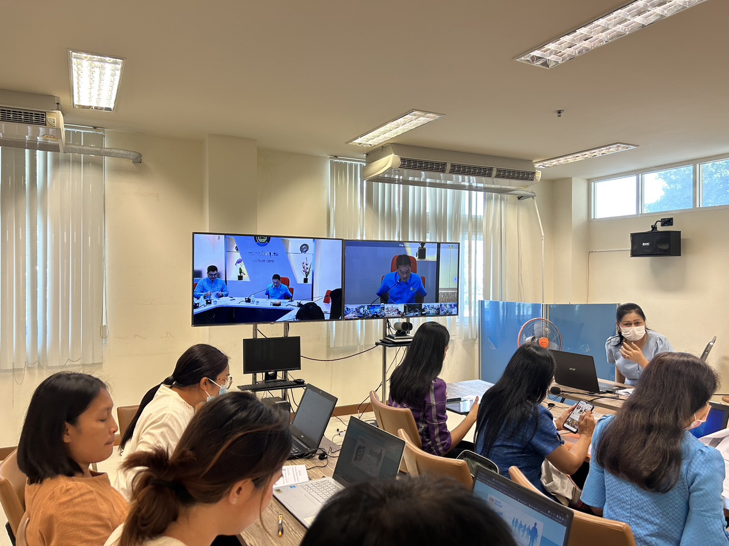 พช.ขอนแก่น : ร่วมกิจกรรมการขยายผลการใช้งานระบบสารบรรณอิเล็กทรอนิกส์ กรมการพัฒนาชุมชน