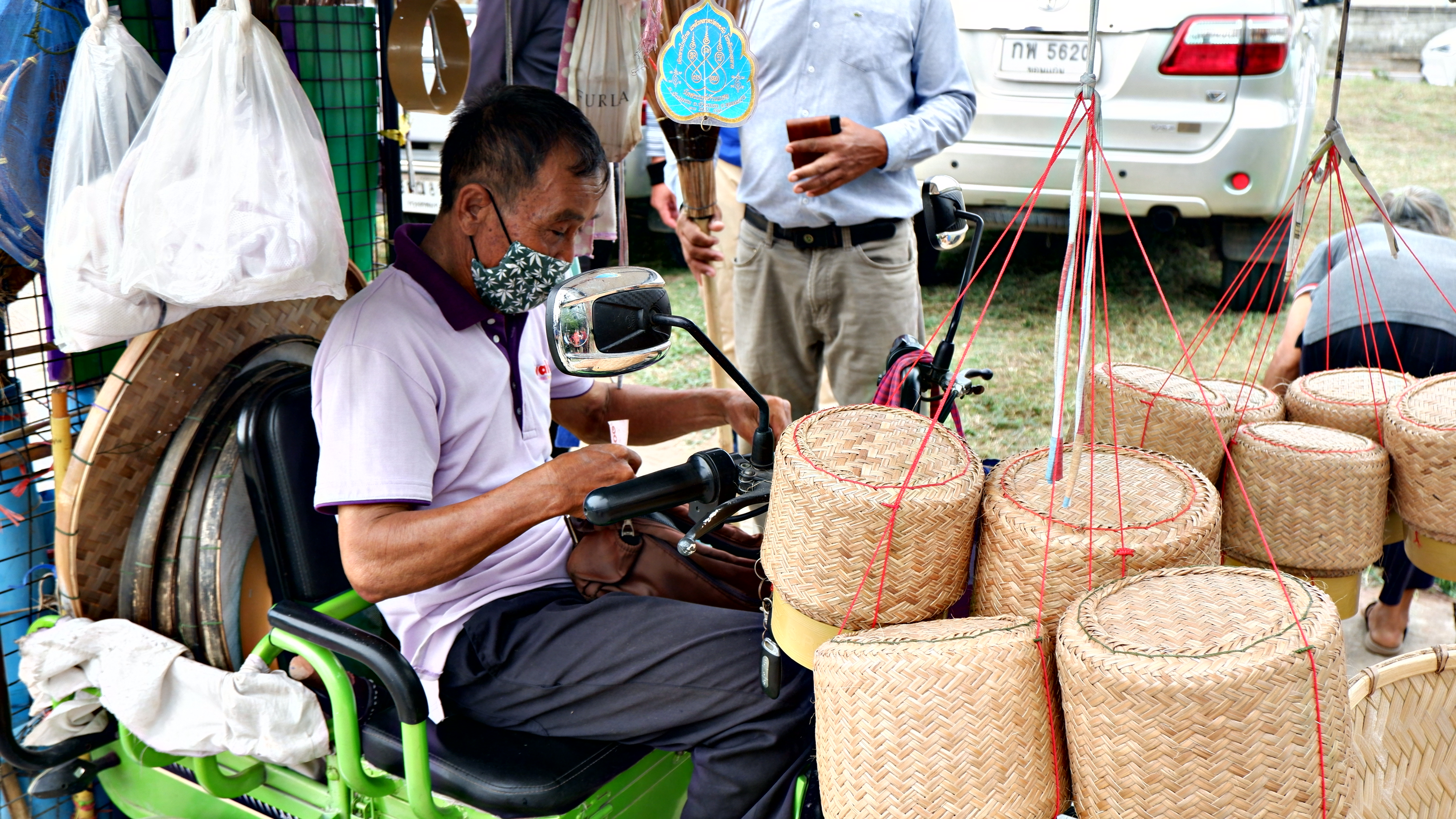รองผู้ว่าฯ ขอนแก่น นำทีมติดตาม และสนับสนุน การดำเนินงานขจัดความยากจนฯ ในระดับพื้นที่ อำเภอบ้านแฮด