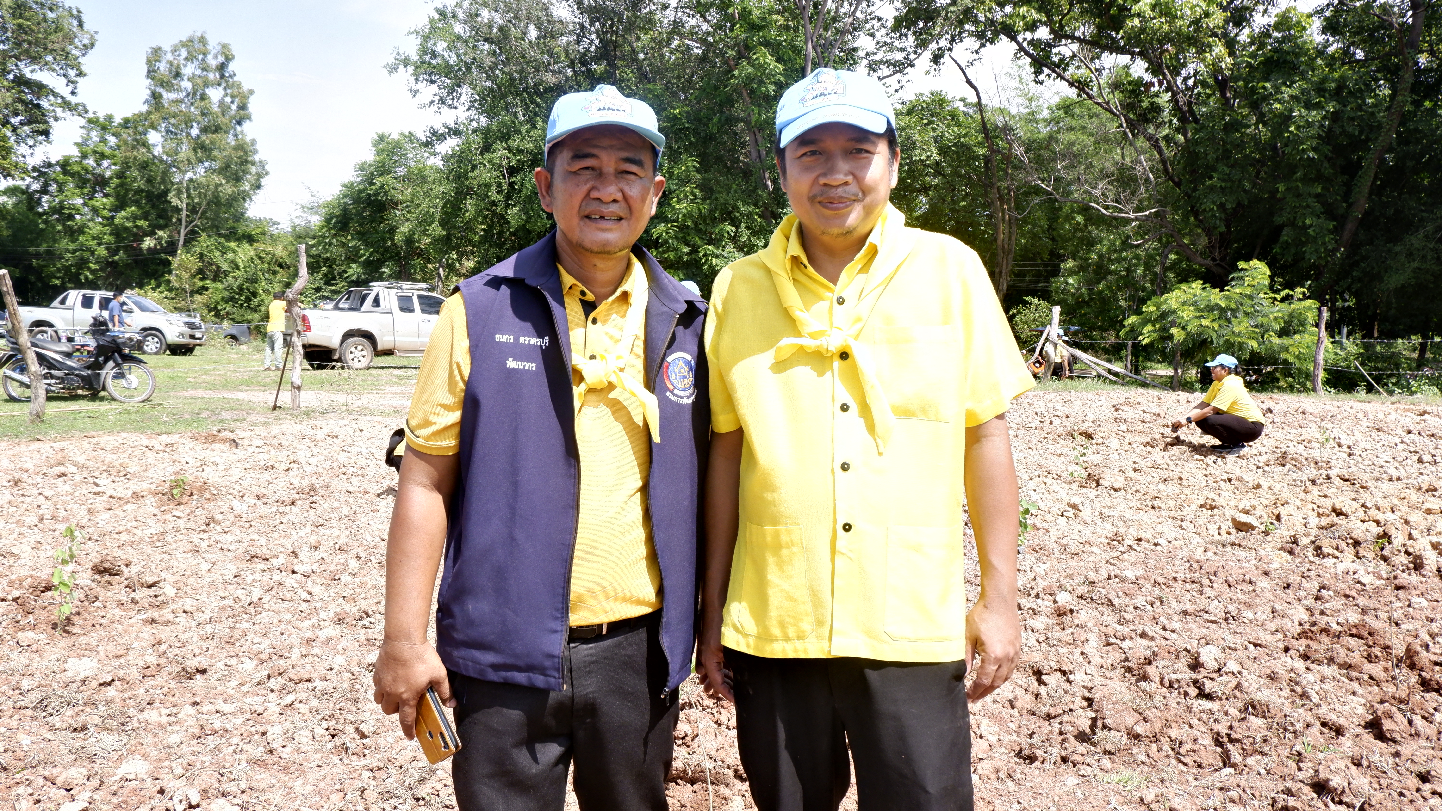 พช.ขอนแก่น : อำเภอหนองสองห้อง จัดกิจกรรมเฉลิมพระเกียรติพระบาทสมเด็จพระปรเมนทรรามาธิบดีศรีสินทรมหาวชิราลงกรณ พระวชิรเกล้าเจ้าอยู่หัว เนื่องในโอกาสวันเฉลิมพระชนมพรรษา 28 กรกฎาคม 2566 ณ ศูนย์ผู้นำจิตอาสาพัฒนาชุมชนตำบลโนนธาตุ