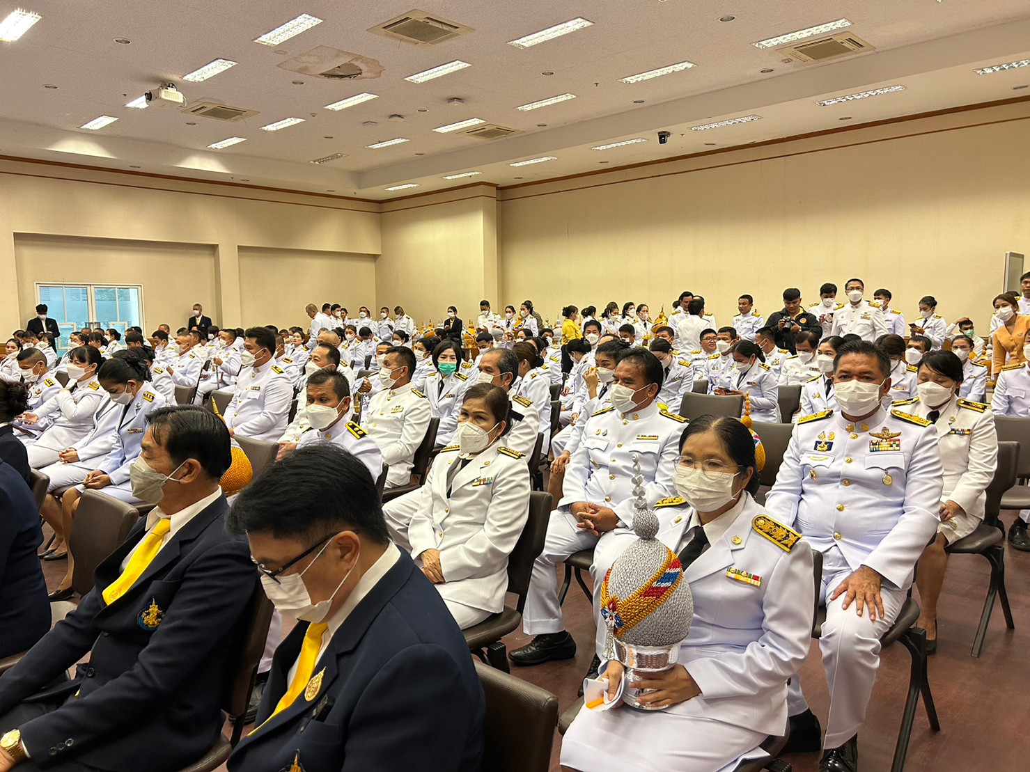 จังหวัดขอนแก่น : จัดพิธีถวายเครื่องราชสักการะและถวายพระพรชัยมงคล เนื่องในโอกาสวันเฉลิมพระชนมพรรษาพระบาทสมเด็จพระเจ้าอยู่หัว 28 กรกฎาคม 2566
