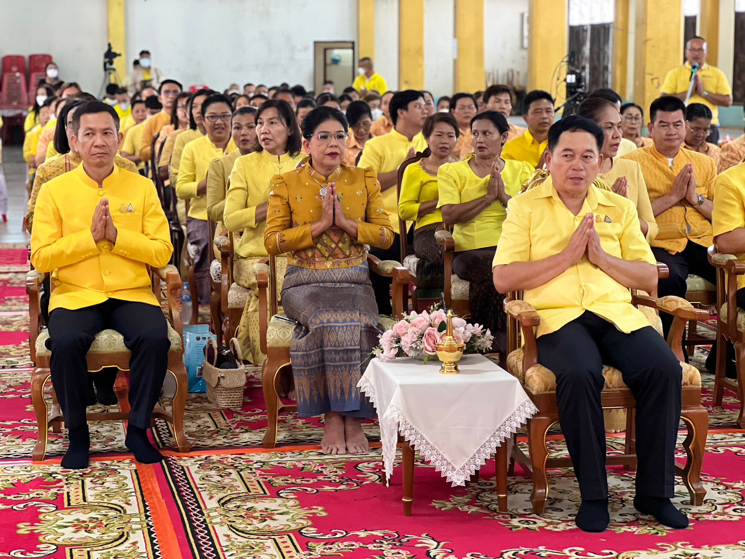 จังหวัดขอนแก่น : จัดพิธีเจริญพระพุทธมนต์เพื่อปฏิบัติธรรมเจริญสมาธิภาวนา เพื่อถวายพระพรชัยมงคล และถวายพระราชกุศลแด่พระบาทสมเด็จพระวชิรเกล้าเจ้าอยู่หัว เนื่องในโอกาสมหามงคลวันเฉลิมพระชนมพรรษา ณ วัดศรีนวล จังหวัดขอนแก่น
