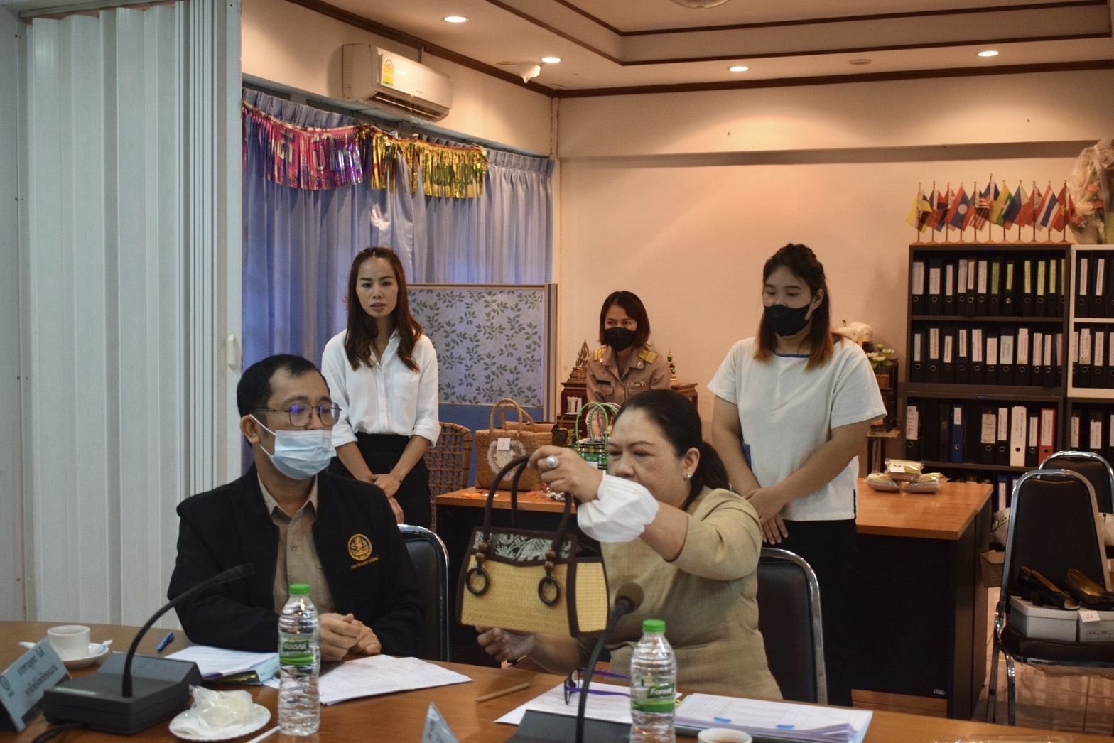 พช.ขอนแก่น : ร่วมประชุมกรรมการรับรองมาตรฐานผลิตภัณฑ์ชุมชนจังหวัดขอนแก่น ครั้งที่ ขก 22-2/2566