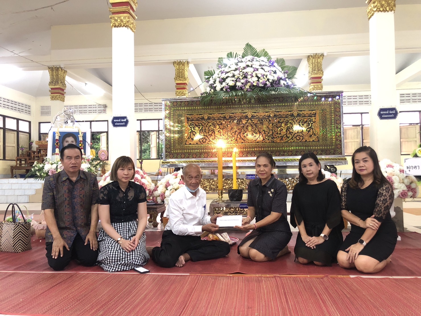 พช.ขอนแก่น : ร่วมเป็นเจ้าภาพฟังสวดพระอภิธรรม นางรัตนา อุปดิษฐ์ ข้าราชการบำนาญ กรมการพัฒนาชุมชน