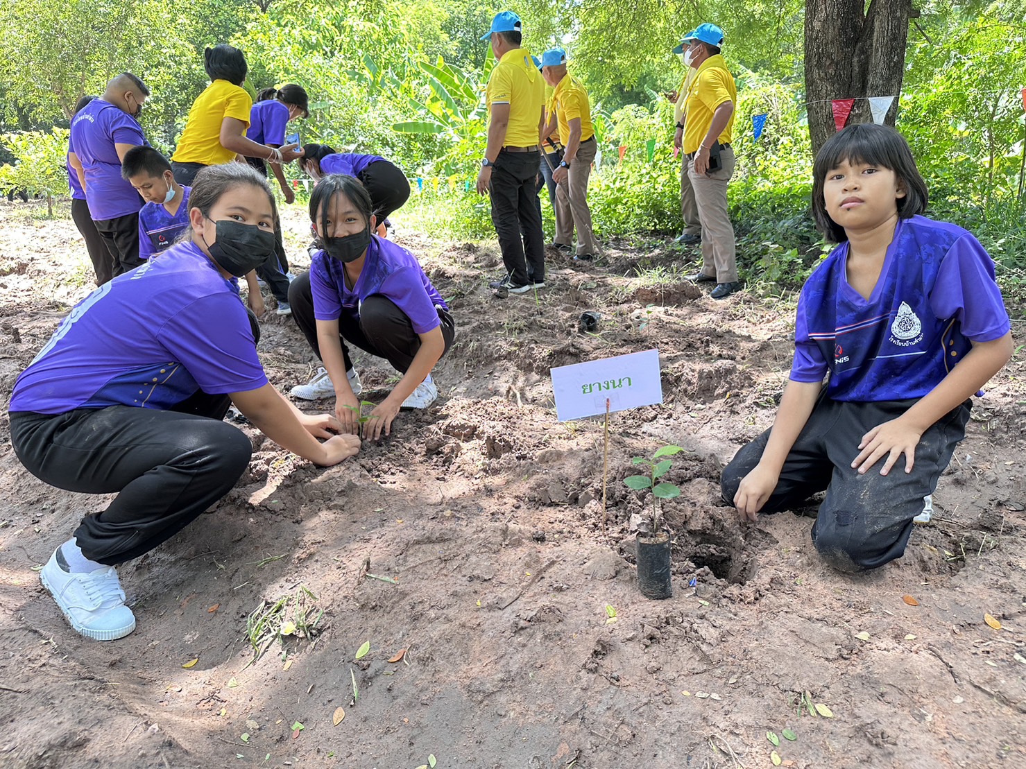 พช.ขอนแก่น : อำเภอเขาสวนกวาง ดำเนินงานโครงการวัด ประชา รัฐ สร้างสุข เนื่องในโอกาสฉลองพระชนมายุ 8 รอบ สมเด็จพระอริยวงศาคตญาณ สมเด็จพระสังฆราช สกลมหาสังฆปริณายก 26 มิถุนายน 2566