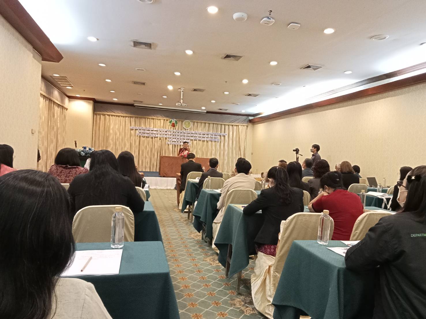 พช.ขอนแก่น : ร่วมประชุมจัดทำแผนพัฒนาจังหวัดขอนแก่น พ.ศ. 2566-2570 (ฉบับทบทวน ประจำงบประมาณ พ.ศ. 2568) และแผนปฏิบัติราชการประจำปีของจังหวัดขอนแก่นประจำปีงบประมาณ พ.ศ. 2568
