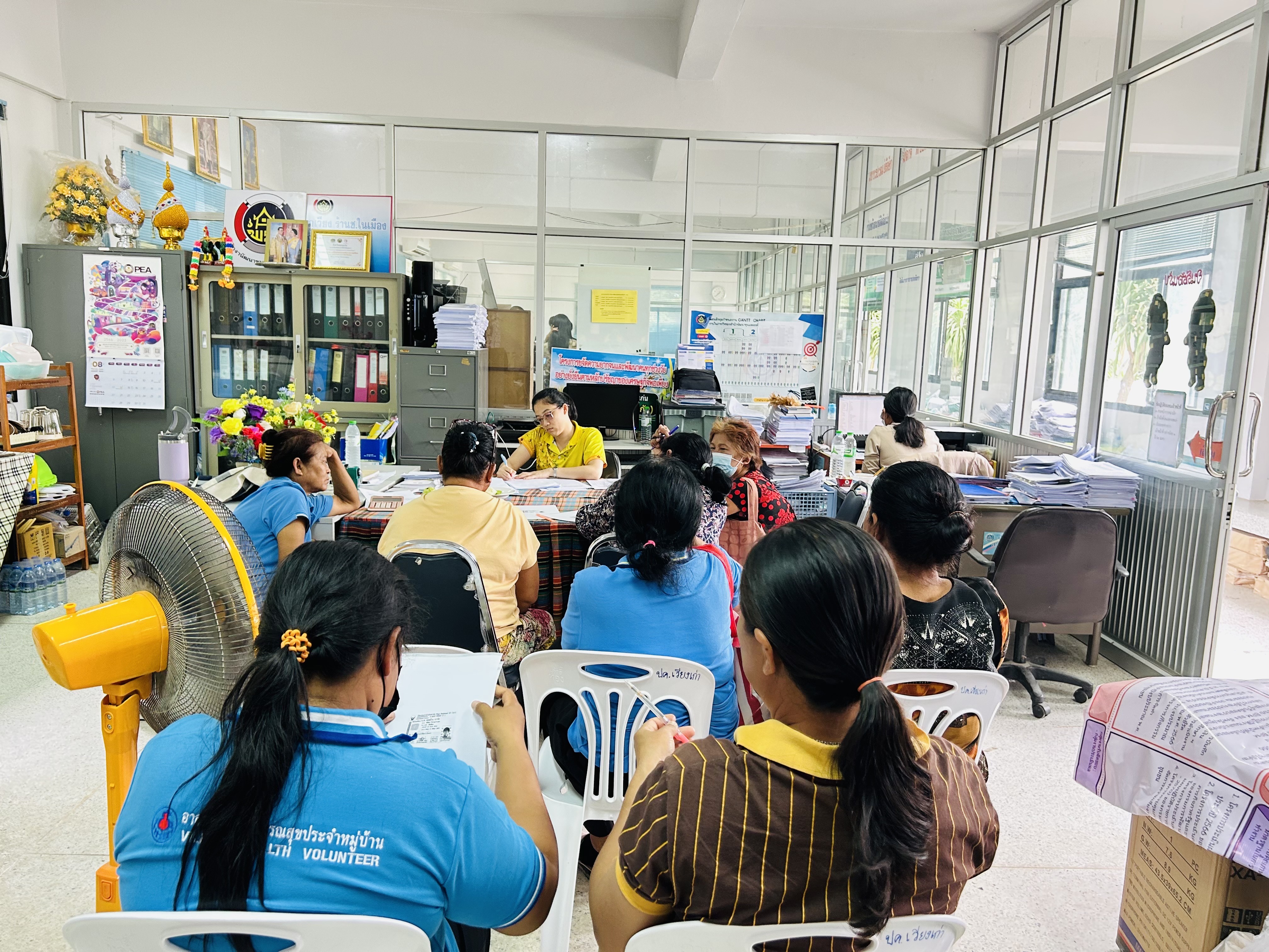 พช.ขอนแก่น : จัดกิจกรรม Mobile Clinic กองทุนพัฒนาบทบาทสตรีจังหวัดขอนแก่น