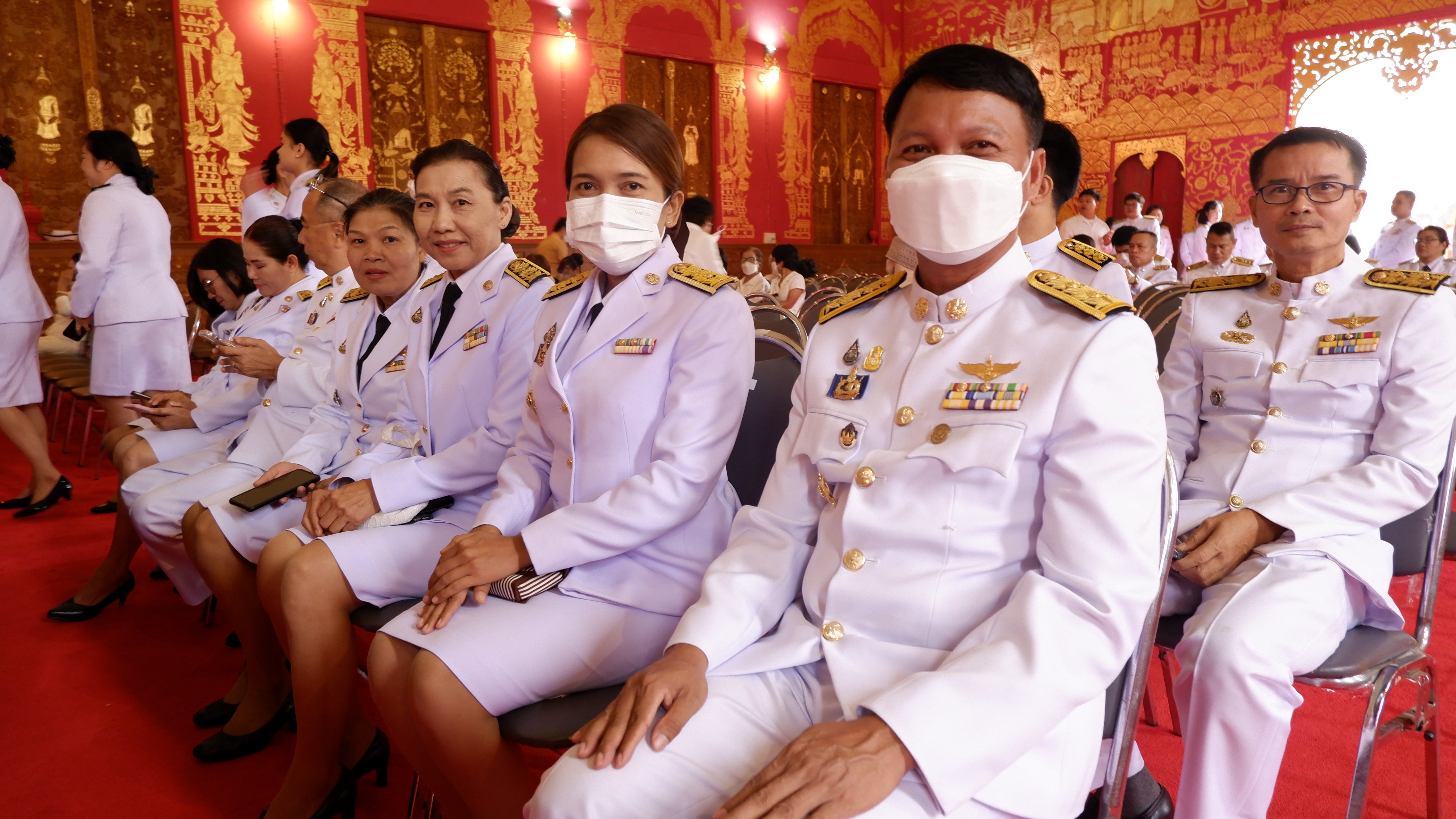 จังหวัดขอนแก่น : ผู้ว่าฯ ประกอบพิธีถวายเทียนพรรษาพระราชทานพระบาทสมเด็จพระเจ้าอยู่หัว และผ้าอาบน้ำฝนพระราชทานสมเด็จพระกนิษฐาธิราชเจ้า กรมสมเด็จพระเทพรัตนราชสุดาฯ จังหวัดขอนแก่น ประจำปี พ.ศ.2566