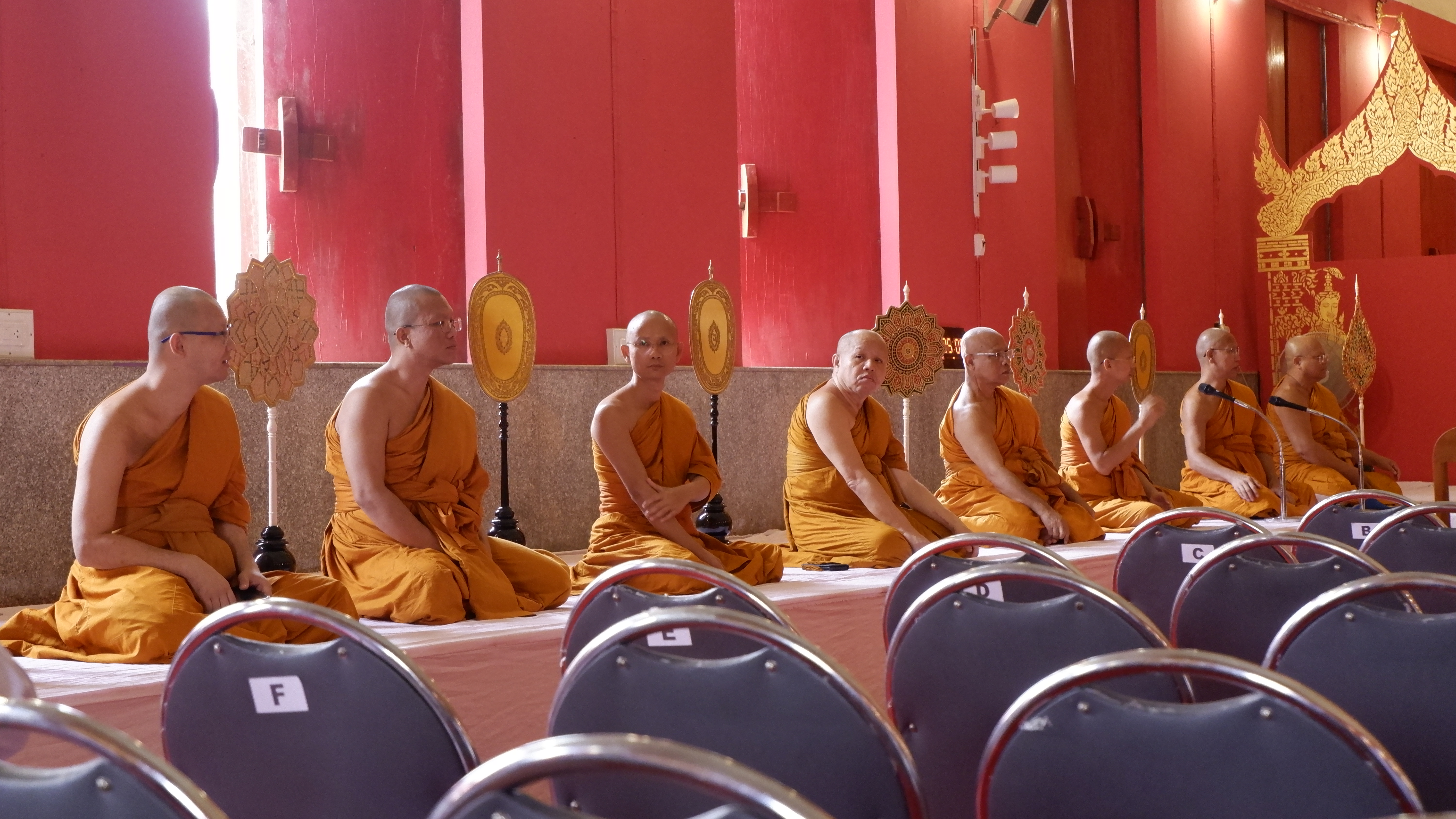 จังหวัดขอนแก่น : ผู้ว่าฯ ประกอบพิธีถวายเทียนพรรษาพระราชทานพระบาทสมเด็จพระเจ้าอยู่หัว และผ้าอาบน้ำฝนพระราชทานสมเด็จพระกนิษฐาธิราชเจ้า กรมสมเด็จพระเทพรัตนราชสุดาฯ จังหวัดขอนแก่น ประจำปี พ.ศ.2566
