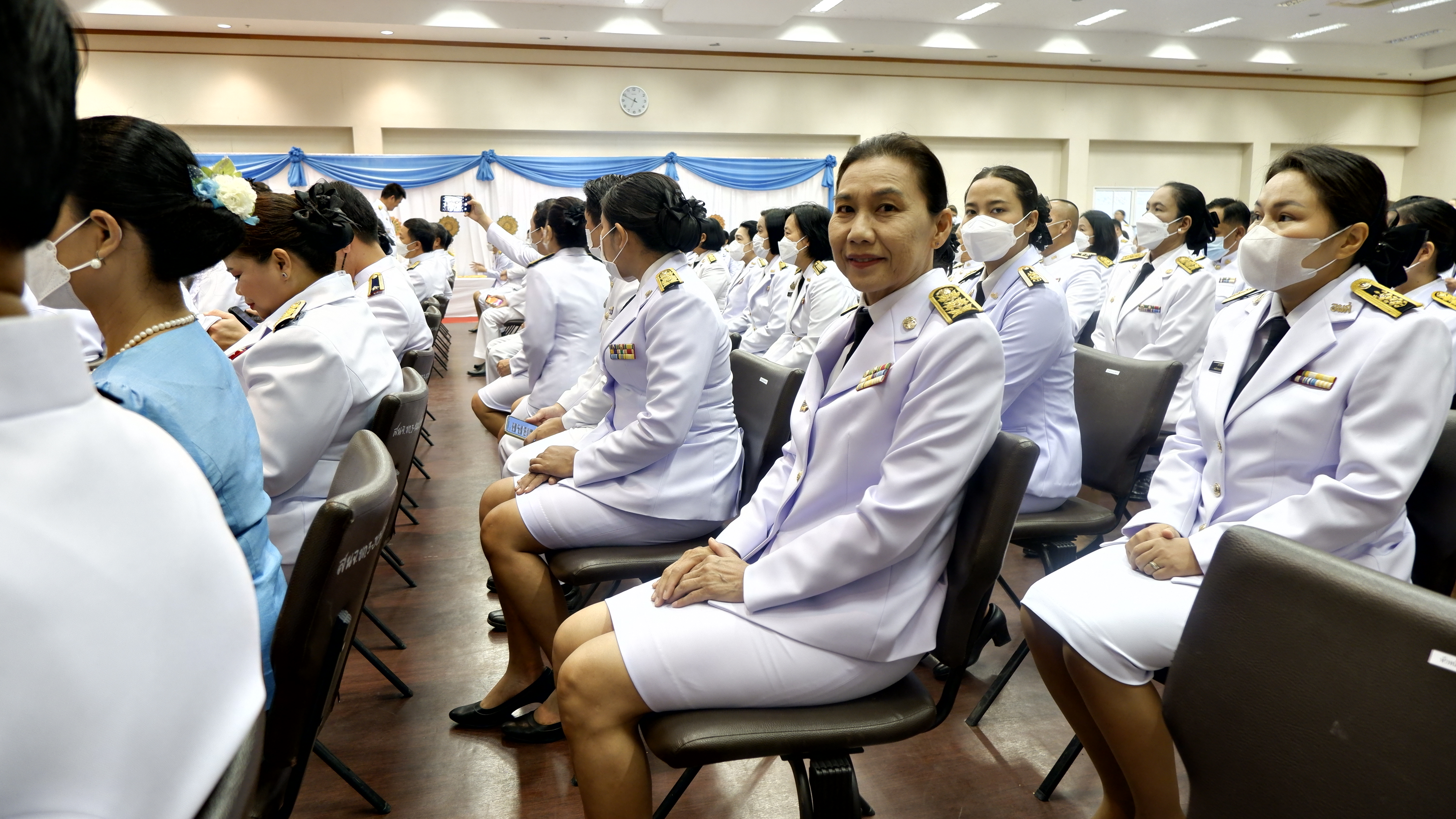 จังหวัดขอนแก่น : ประกอบพิธีทำบุญตักบาตรถวายพระราชกุศล สมเด็จพระนางเจ้าสิริกิติ์ พระบรมราชินีนาถ พระบรมราชชนนีพันปีหลวง เนื่องในวันแม่แห่งชาติ 12 สิงหาคม 2566