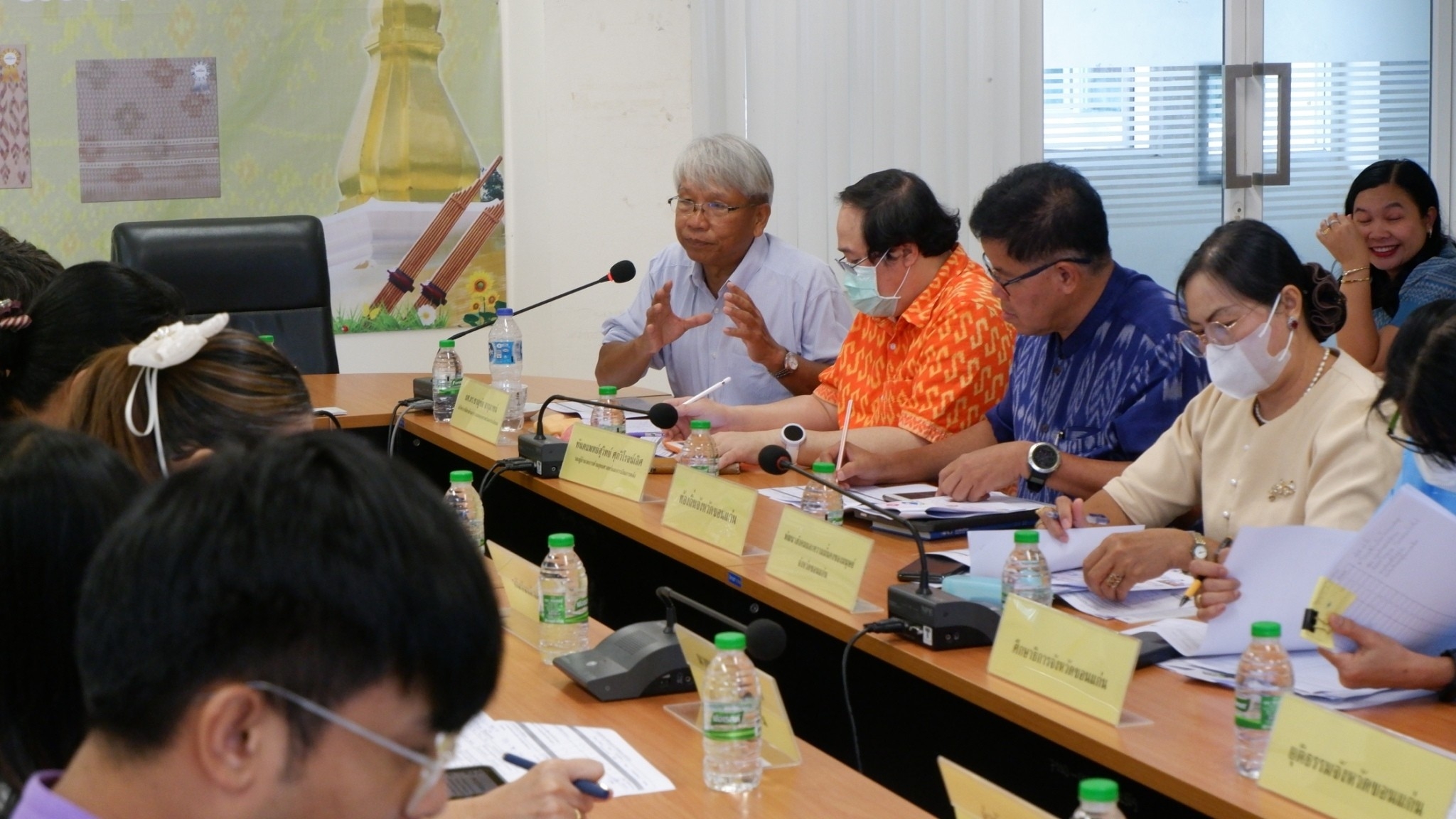 พช.ขอนแก่น : ประชุมคณะทำงานขับเคลื่อนการดำเนินงานขจัดความยากจนและพัฒนาคนทุกช่วงวัยอย่างยั่งยืนตามหลักปรัชญาของเศรษฐกิจพอเพียง ตามภารกิจ 5 มิติ ระดับจังหวัด