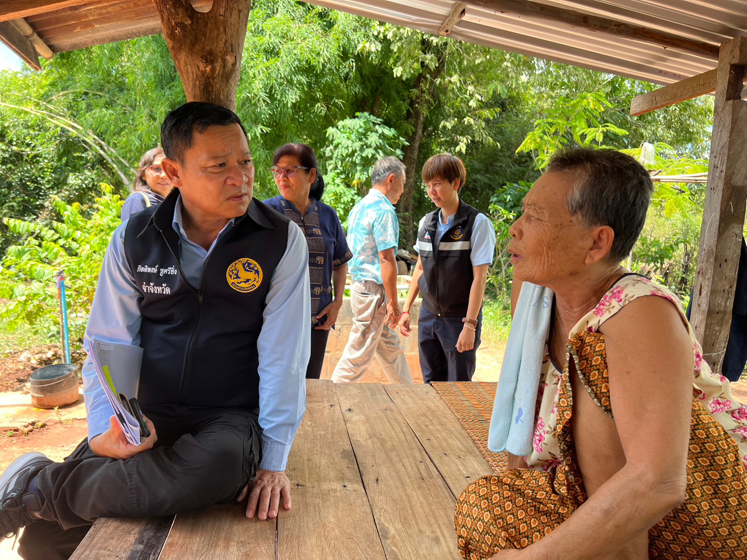 จังหวัดขอนแก่น : ลงพื้นที่ตรวจสอบความคุ้มค่าของการใช้จ่ายงบประมาณในการช่วยเหลือครัวเรือนยากจน มิติด้านความเป็นอยู่