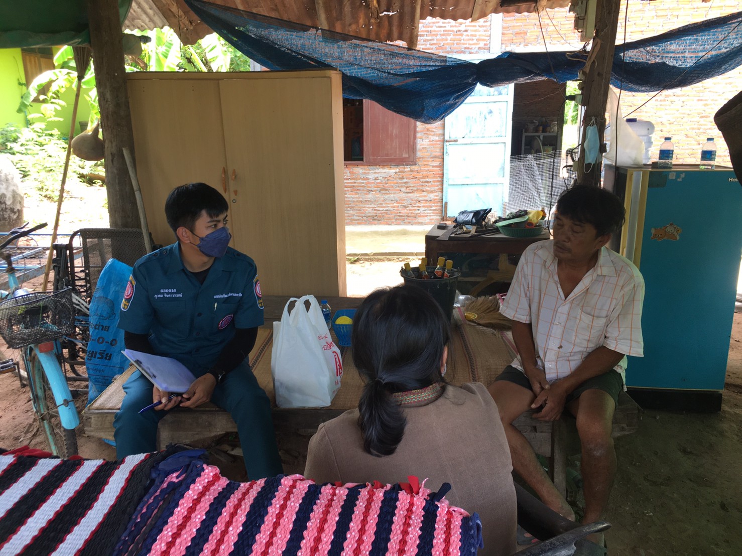พช.ขอนแก่น : กรมการพัฒนาชุมชนกระทรวงมหาดไทย ร่วมกับ มูลนิธิปอเต๊กติ๊ง ลงพื้นที่เพื่อจัดเก็บข้อมูลครัวเรือนเป้าหมาย ในการดำเนินงานภายใต้บันทึกข้อตกลงความร่วมมือในการแก้ไขปัญหาความยากจนเชิงบูรณาการ จังหวัดขอนแก่น
