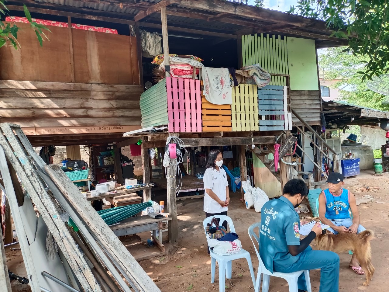 พช.ขอนแก่น : กรมการพัฒนาชุมชนกระทรวงมหาดไทย ร่วมกับ มูลนิธิปอเต๊กติ๊ง ลงพื้นที่เพื่อจัดเก็บข้อมูลครัวเรือนเป้าหมาย ในการดำเนินงานภายใต้บันทึกข้อตกลงความร่วมมือในการแก้ไขปัญหาความยากจนเชิงบูรณาการ จังหวัดขอนแก่น