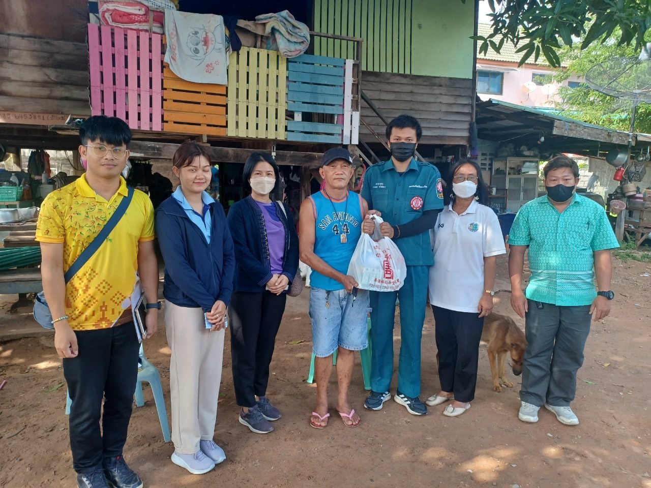 พช.ขอนแก่น : กรมการพัฒนาชุมชนกระทรวงมหาดไทย ร่วมกับ มูลนิธิปอเต๊กติ๊ง ลงพื้นที่เพื่อจัดเก็บข้อมูลครัวเรือนเป้าหมาย ในการดำเนินงานภายใต้บันทึกข้อตกลงความร่วมมือในการแก้ไขปัญหาความยากจนเชิงบูรณาการ จังหวัดขอนแก่น