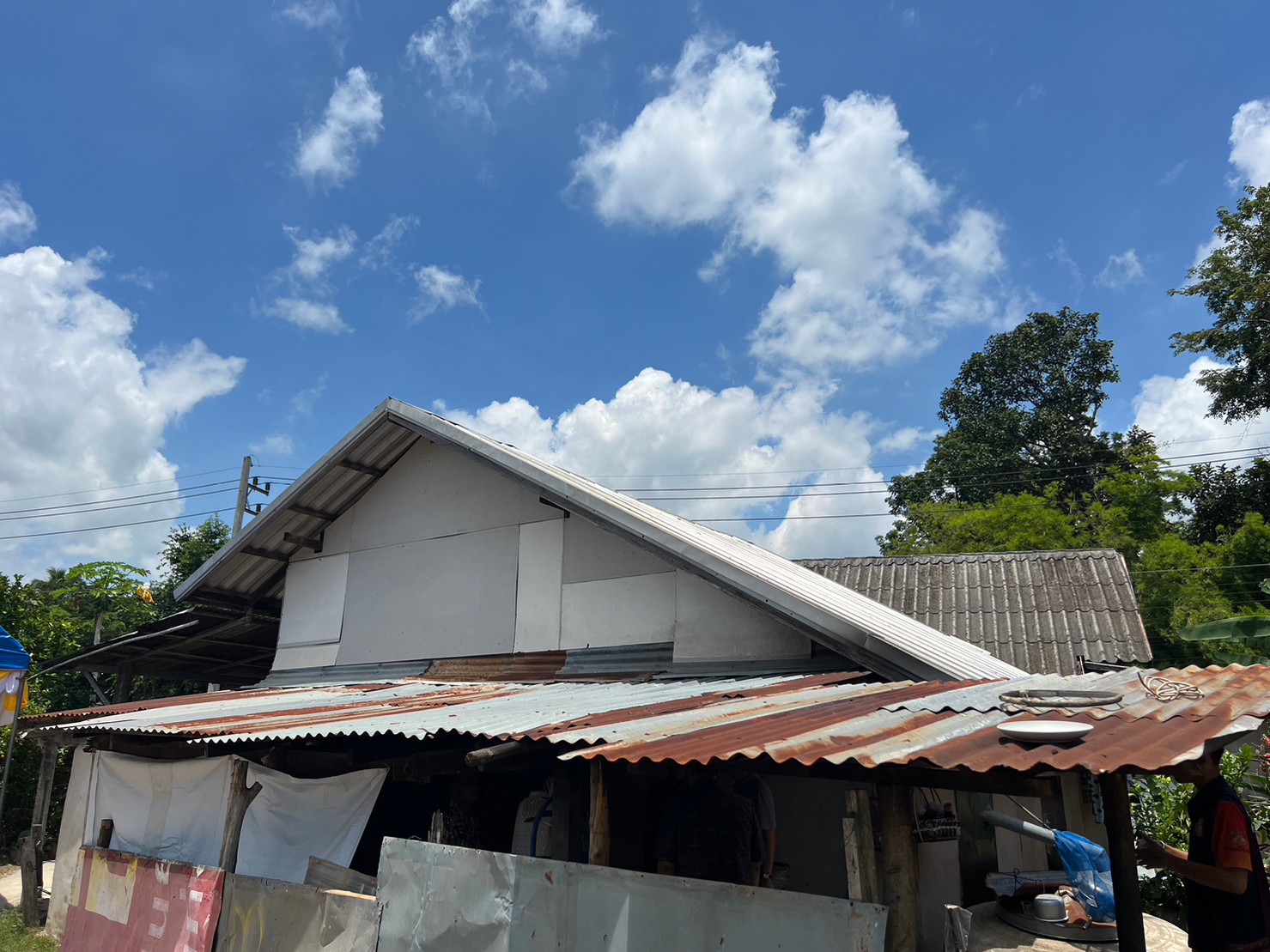 รองผู้ว่าฯ ขอนแก่น นำทีมติดตามและสนับสนุนการดำเนินงานขจัดความยากจนฯ ในพื้นที่อำเภอเมืองขอนแก่น