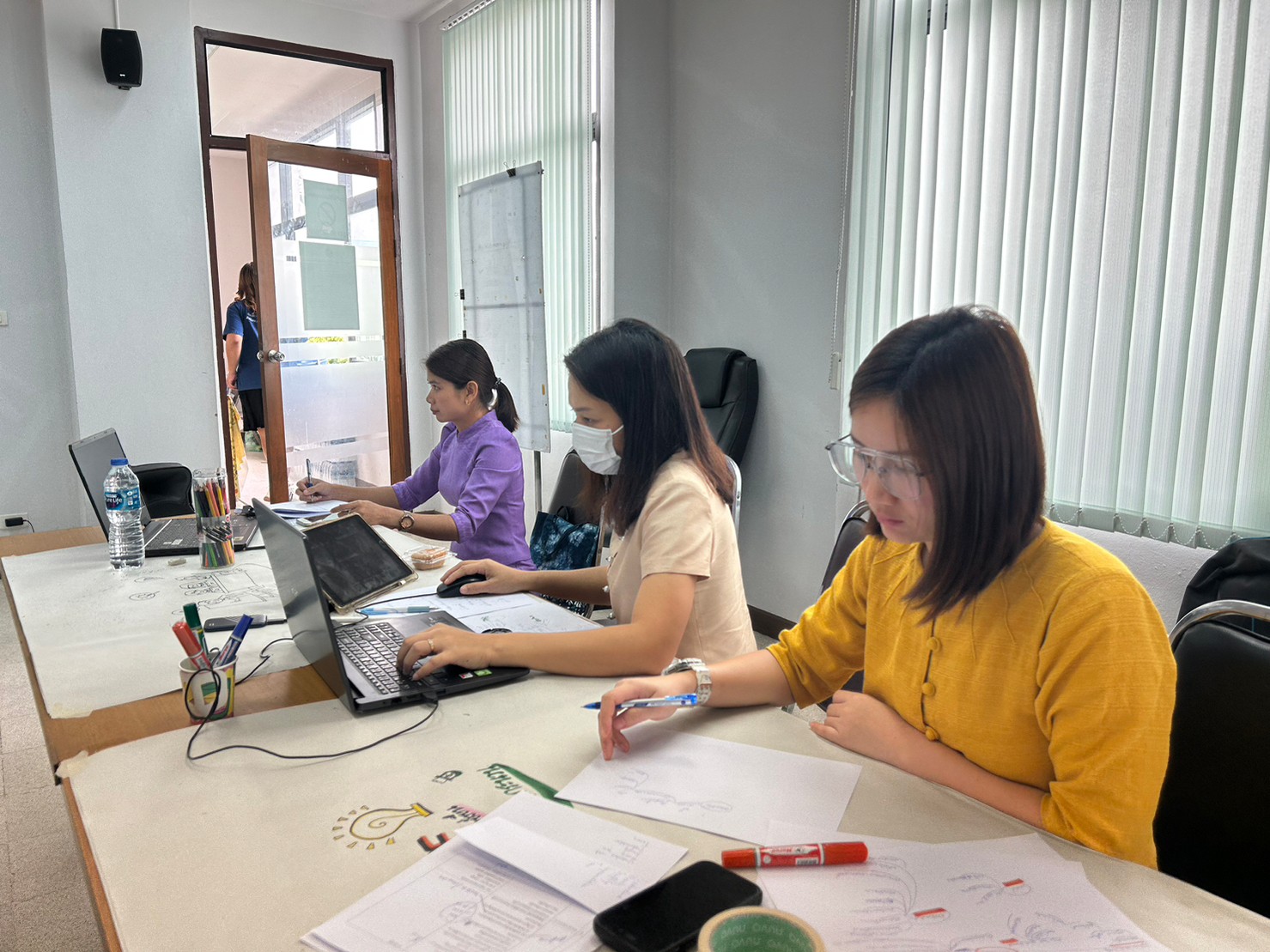 พช.ขอนแก่น : จัดเวทีถอดบทเรียน (Best practice) การเสริมสร้างกองทุนพัฒนาบทบาทสตรี สู่ตำบลเข้มแข็งอย่างยั่งยืน ตามหลักปรัชญาของเศรษฐกิจพอเพียง