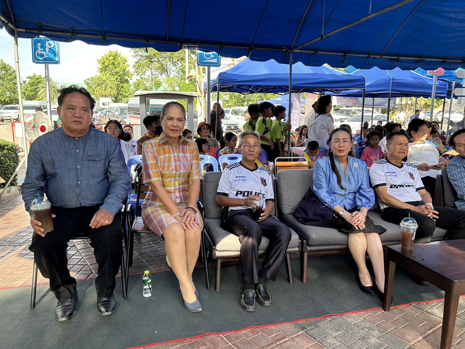 จังหวัดขอนแก่น : จัดงานตลาดเติมสุขและจำหน่ายสินค้าชุมชน (OTOP) ร่วมกับโครงการ แยก แลกยิ้ม OR (PTT Station) ระหว่างวันที่ 8 – 12 สิงหาคม 2566