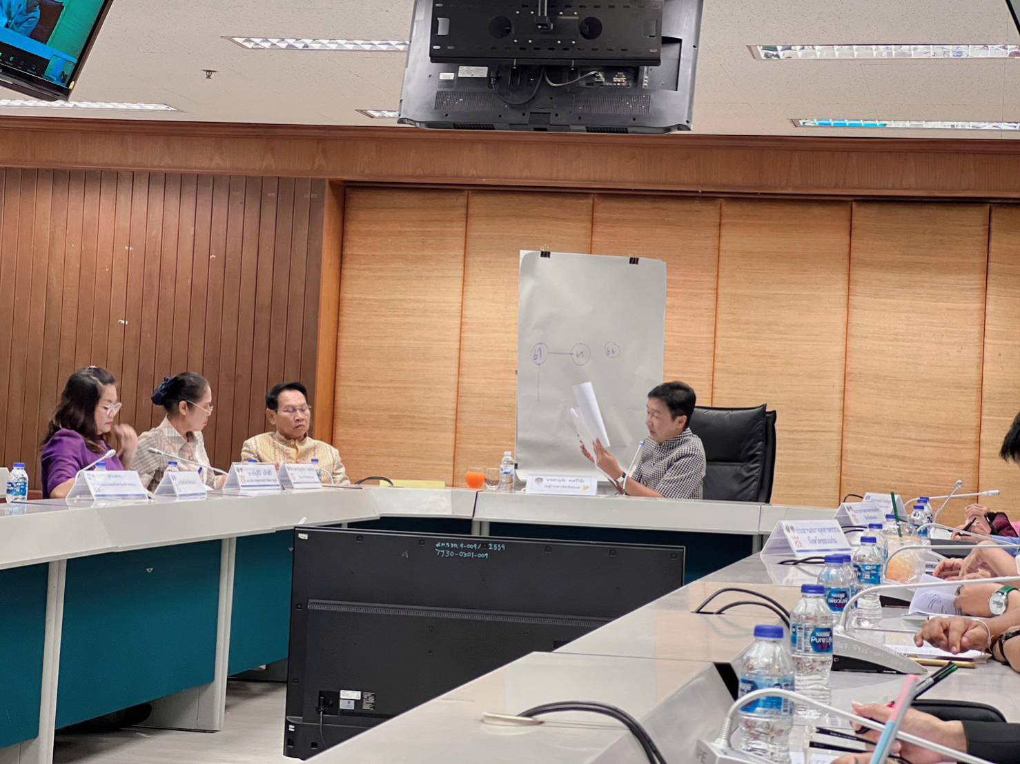 พช.ขอนแก่น : ร่วมประชุมปรึกษา คณะกรรมการ และทีมปฏิบัติการขับเคลื่อนเมืองหัตถกรรมโลกแห่งผ้ามัดหมี่ ครั้งที่ 1/2566