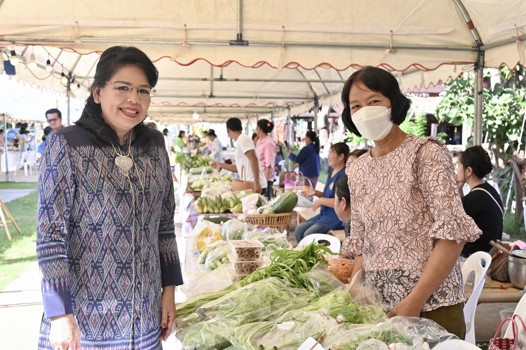 จังหวัดขอนแก่น : จัดงานมหกรรมอาหารรสเด็ด เกษตรปลอดภัย วิถีไทขอนแก่น (วันที่2)