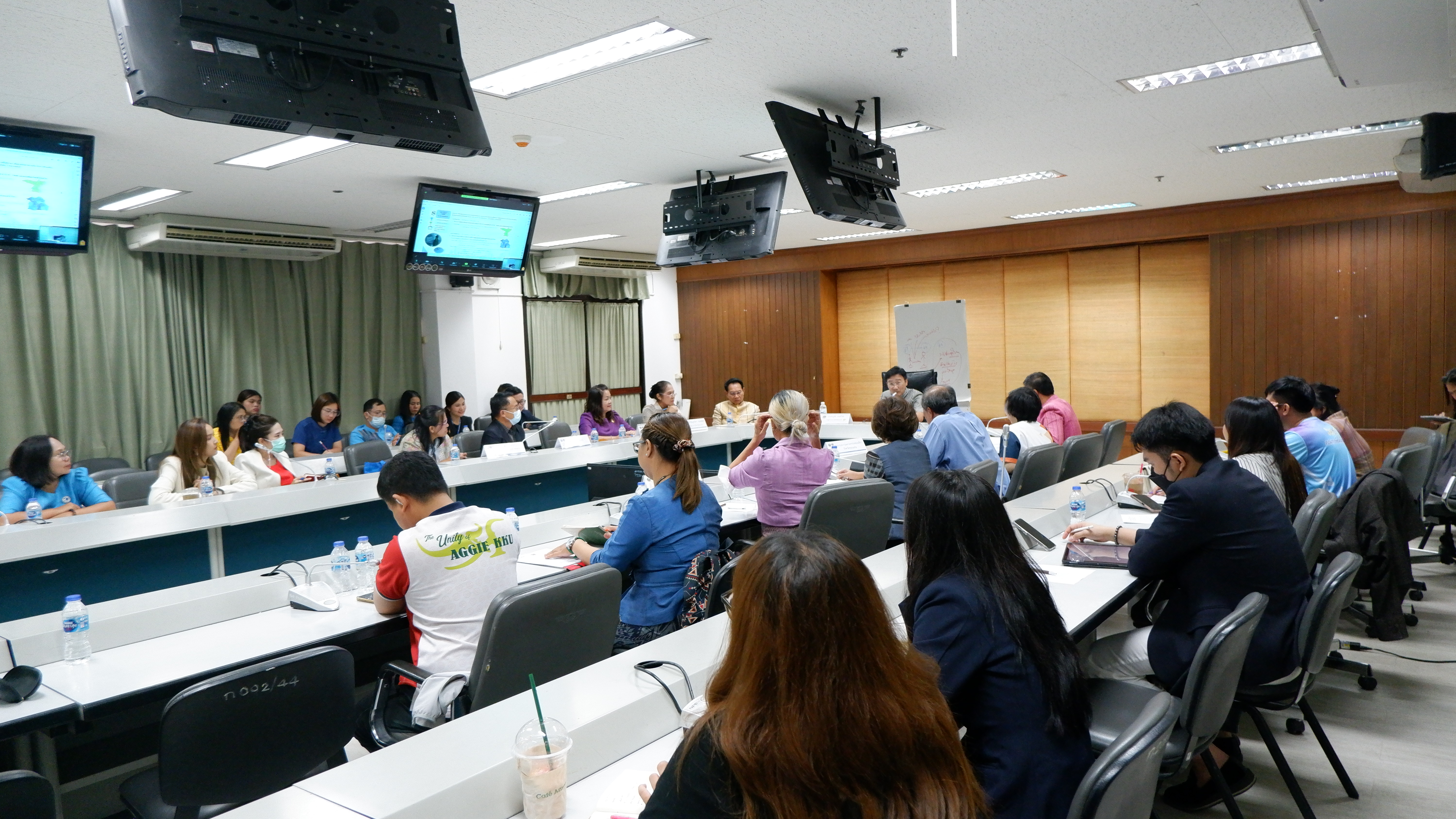 พช.ขอนแก่น : ร่วมประชุมปรึกษา คณะกรรมการ และทีมปฏิบัติการขับเคลื่อนเมืองหัตถกรรมโลกแห่งผ้ามัดหมี่ ครั้งที่ 1/2566