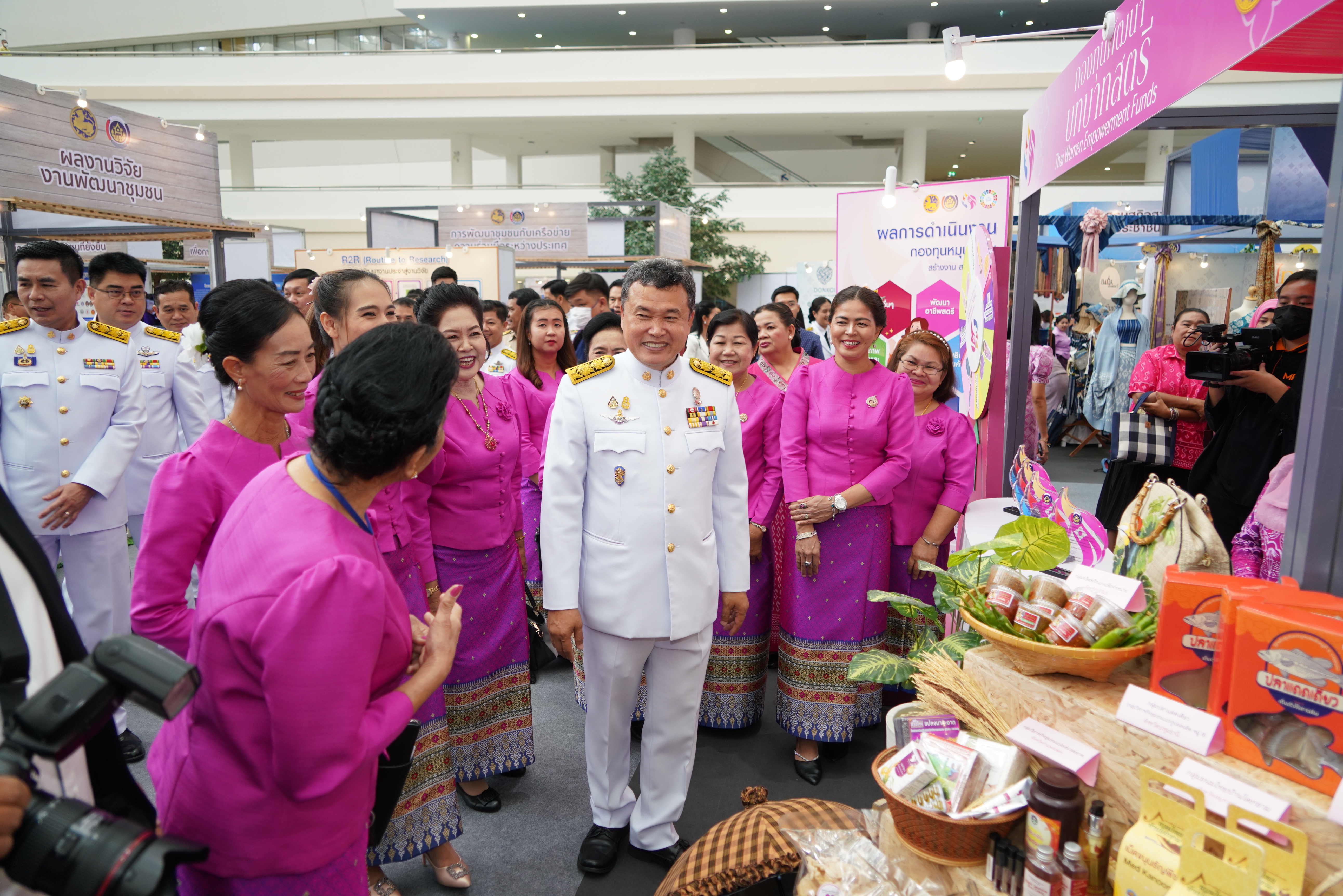 พช.ขอนแก่น : ร่วมงาน “วันพัฒนาชุมชน” ครั้งที่ 12 CD DAY 2023 ครบรอบ 61 ปีกรมการพัฒนาชุมชน โครงการแสดงผลสำเร็จของการพัฒนา ระหว่างวันที่ 4-6 กันยายน 2566 (วันที่1)