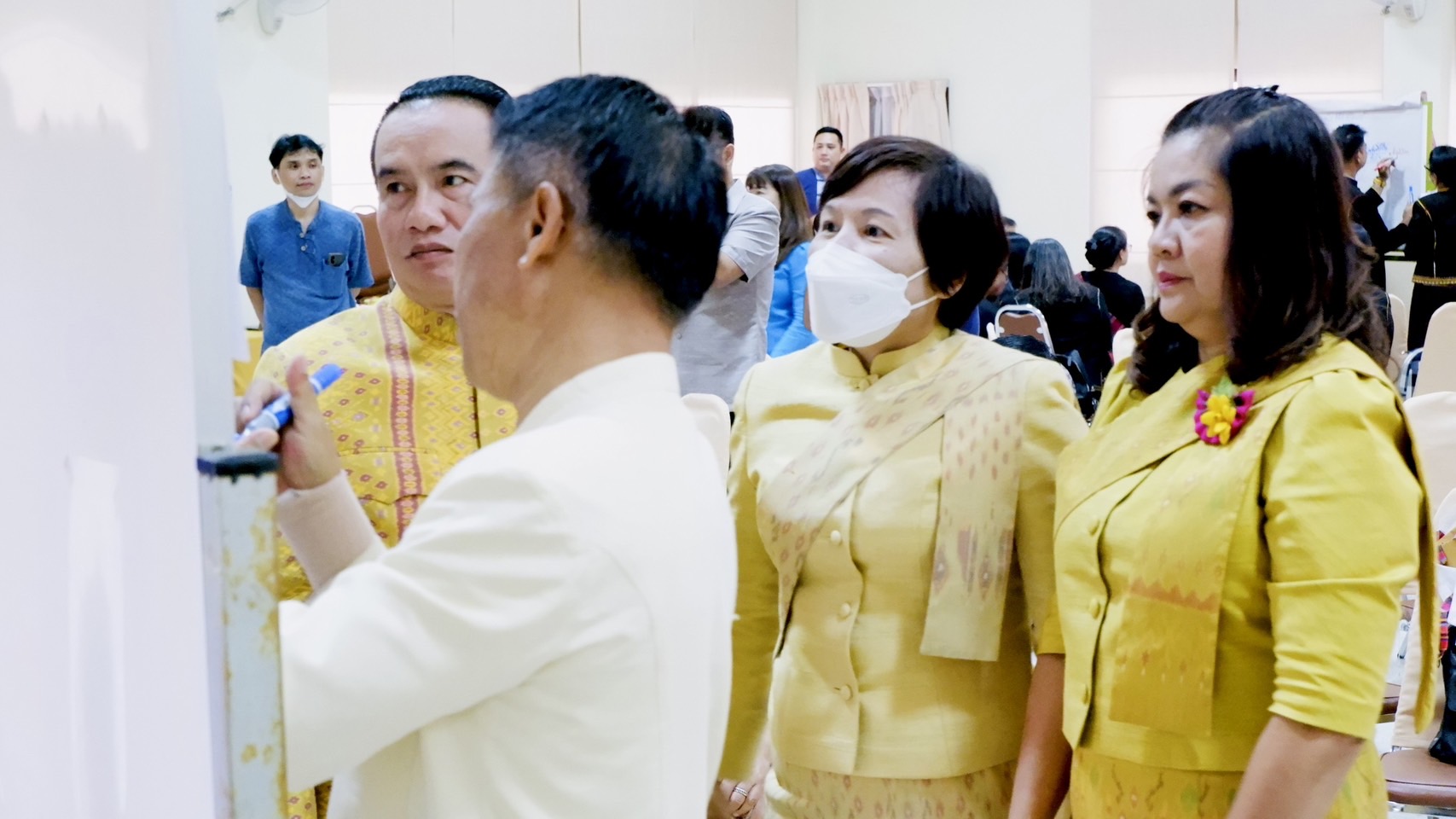 พช.ขอนแก่น : ร่วมประชุมเชิงปฏิบัติการตรวจติดตามผลการดำเนินงานของหน่วยตรวจรับรายไตรมาส ครั้งที่ 4/2566 เขตตรวจราชการที่ 12 และ 14