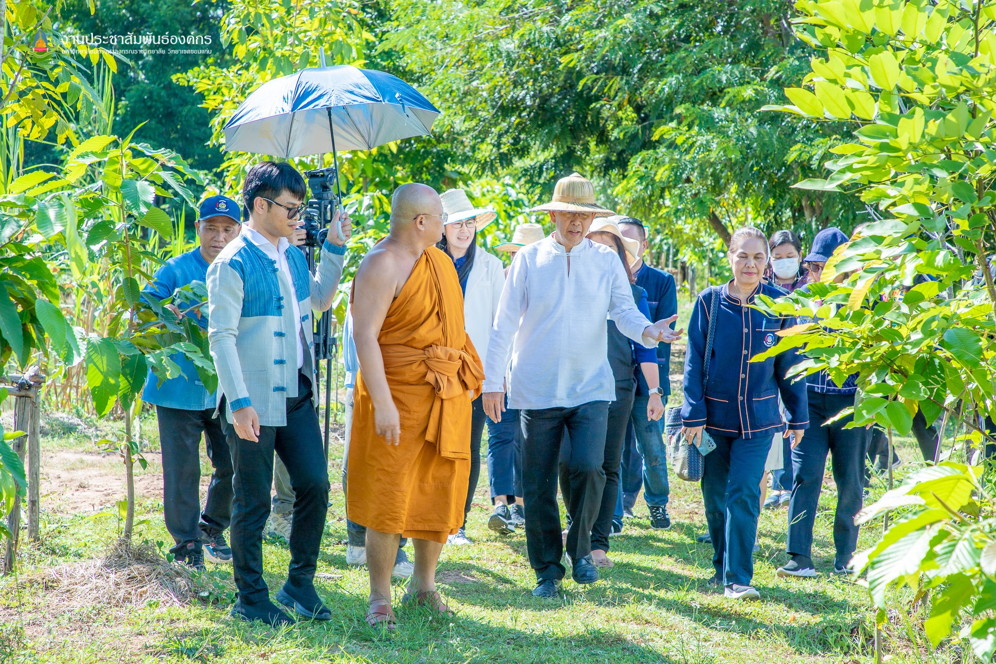 พช.ขอนแก่น : อธิบดี พช. เยือนขอนแก่น มอบแนวทางการทำงาน “เน้นพอเพียง มีวินัย สุจริต จิตอาสา” มุ่งมั่นตั้งใจทำงานเพื่อบำบัดทุกข์ บำรุงสุขให้กับพี่น้องประชาชน