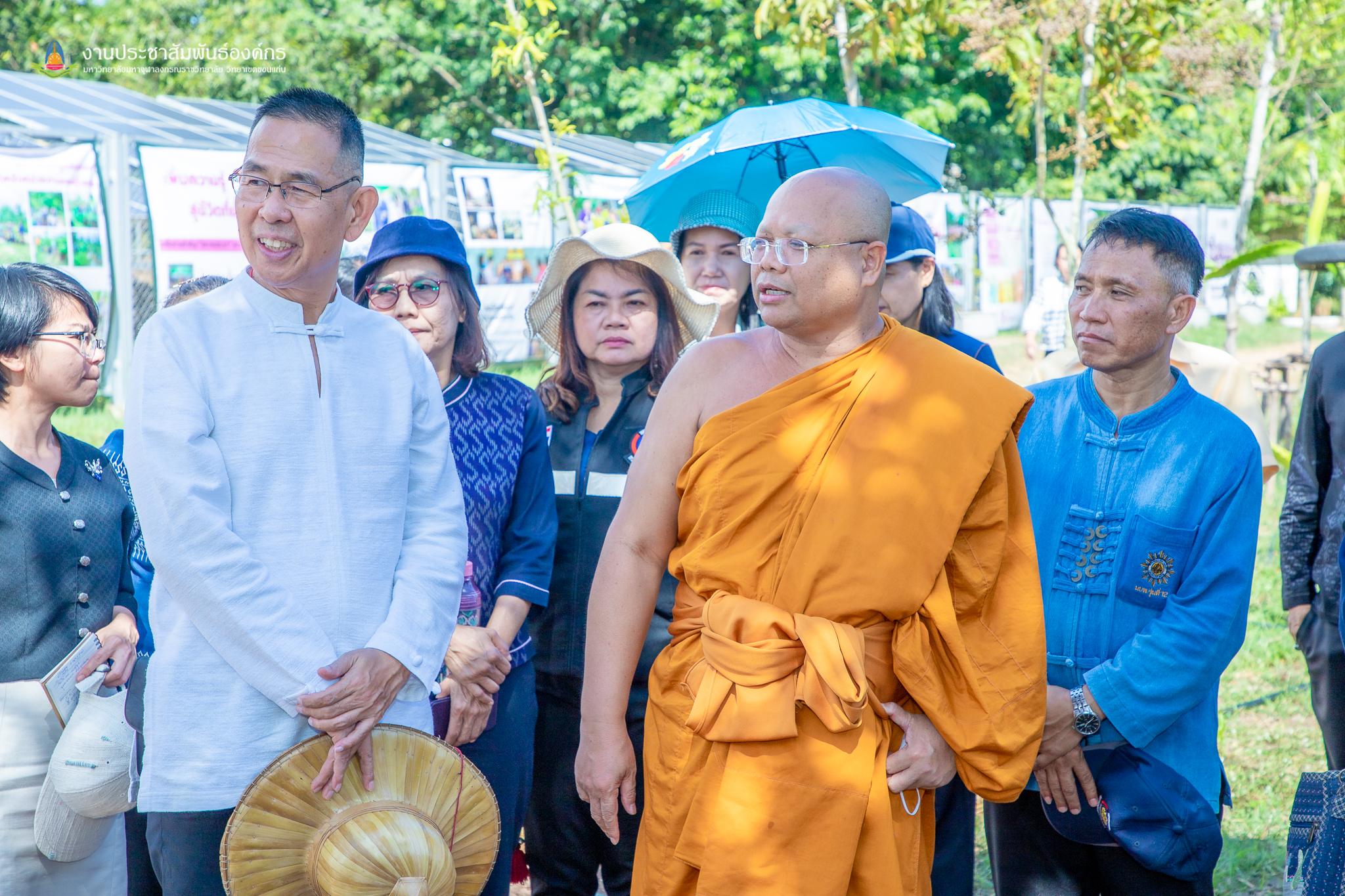 พช.ขอนแก่น : อธิบดี พช. เยือนขอนแก่น มอบแนวทางการทำงาน “เน้นพอเพียง มีวินัย สุจริต จิตอาสา” มุ่งมั่นตั้งใจทำงานเพื่อบำบัดทุกข์ บำรุงสุขให้กับพี่น้องประชาชน