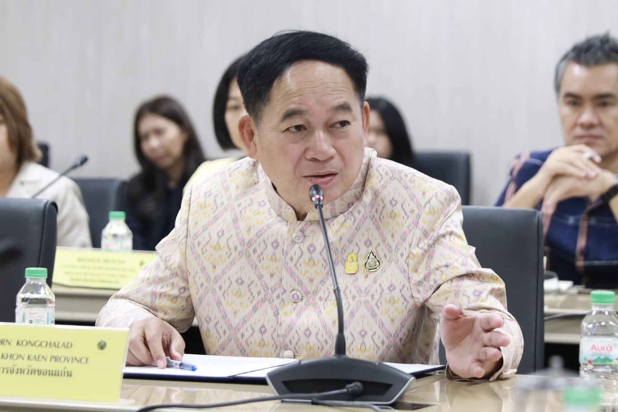 พช.ขอนแก่น : ร่วมประชุมเพื่อสานความสัมพันธ์กับสาธารณรัฐสังคมนิยมเวียดนาม พร้อมเจรจาการเปิดเส้นทางการบินใหม่ระหว่างเมืองขอนแก่นกับนครดานัง